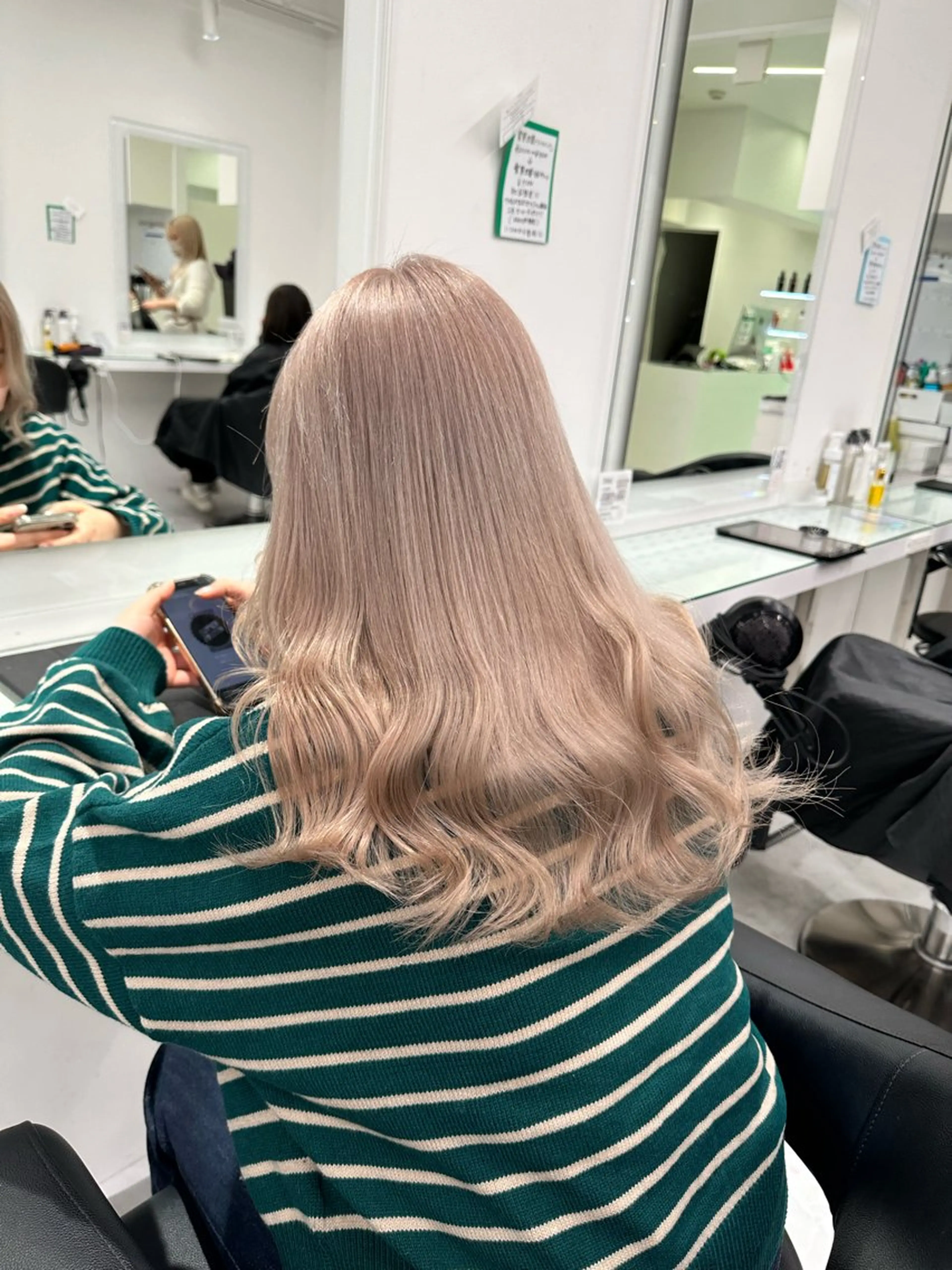 ロング カラー ヘアカラー トリートメント ヘアセット 🩷暖色カラー🩷 BONのヘアスタイル