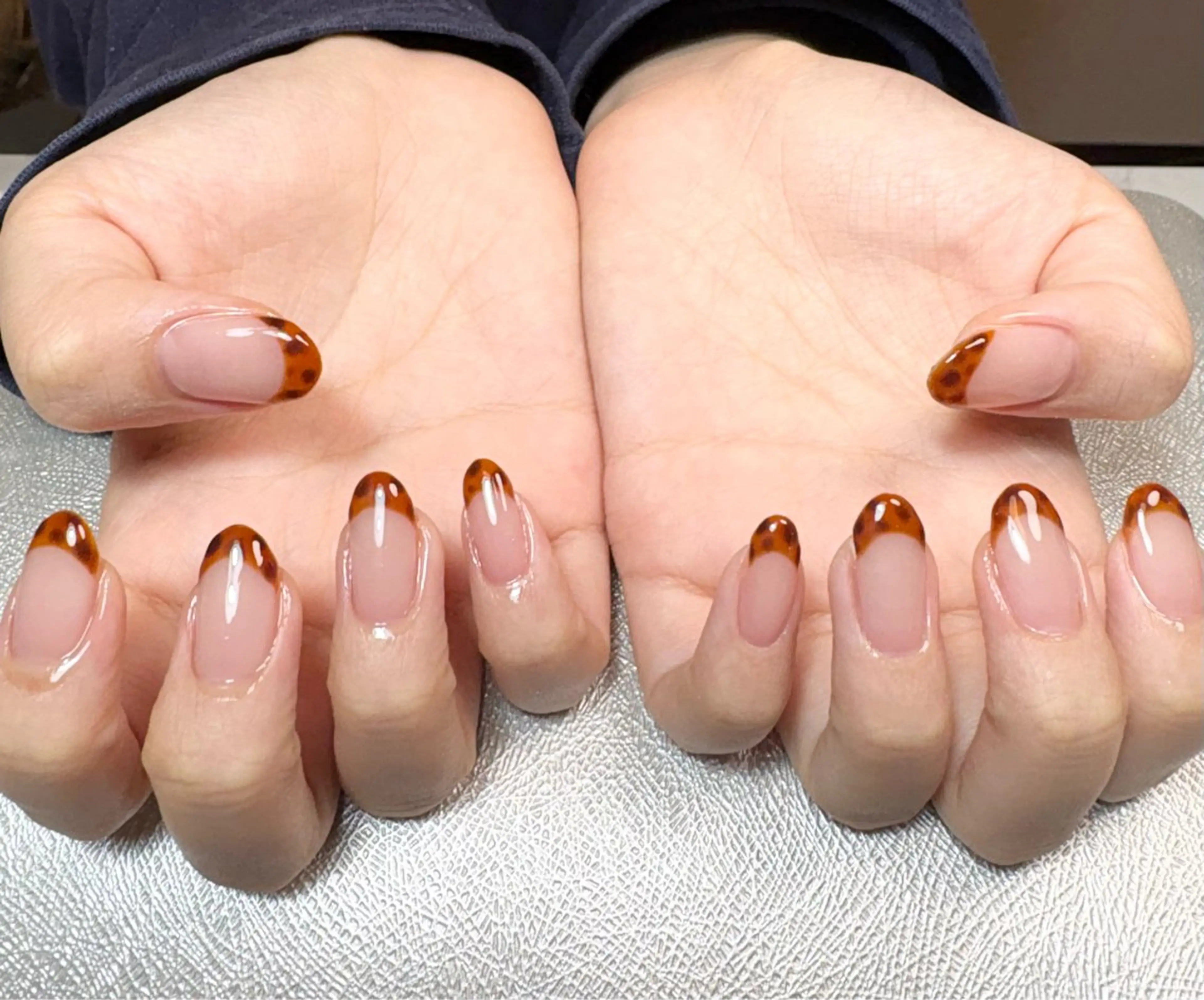 ネイル アニマル柄 ブラウン フレンチネイル ハンドネイル ✨韓国✨nail salonLumieのネイルデザイン
