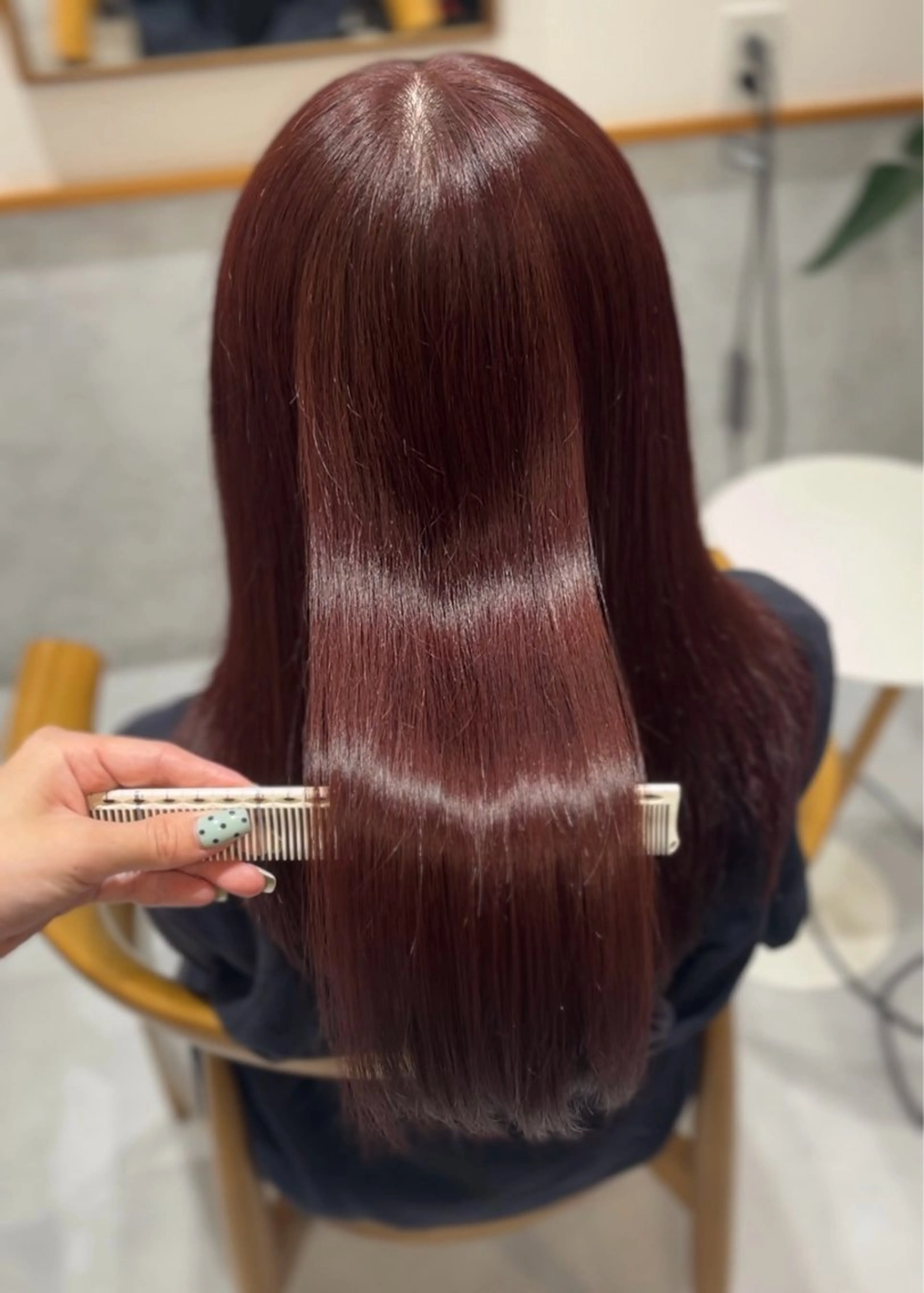 ロング カラー ヘアカラー manaka 🪽のヘアスタイル