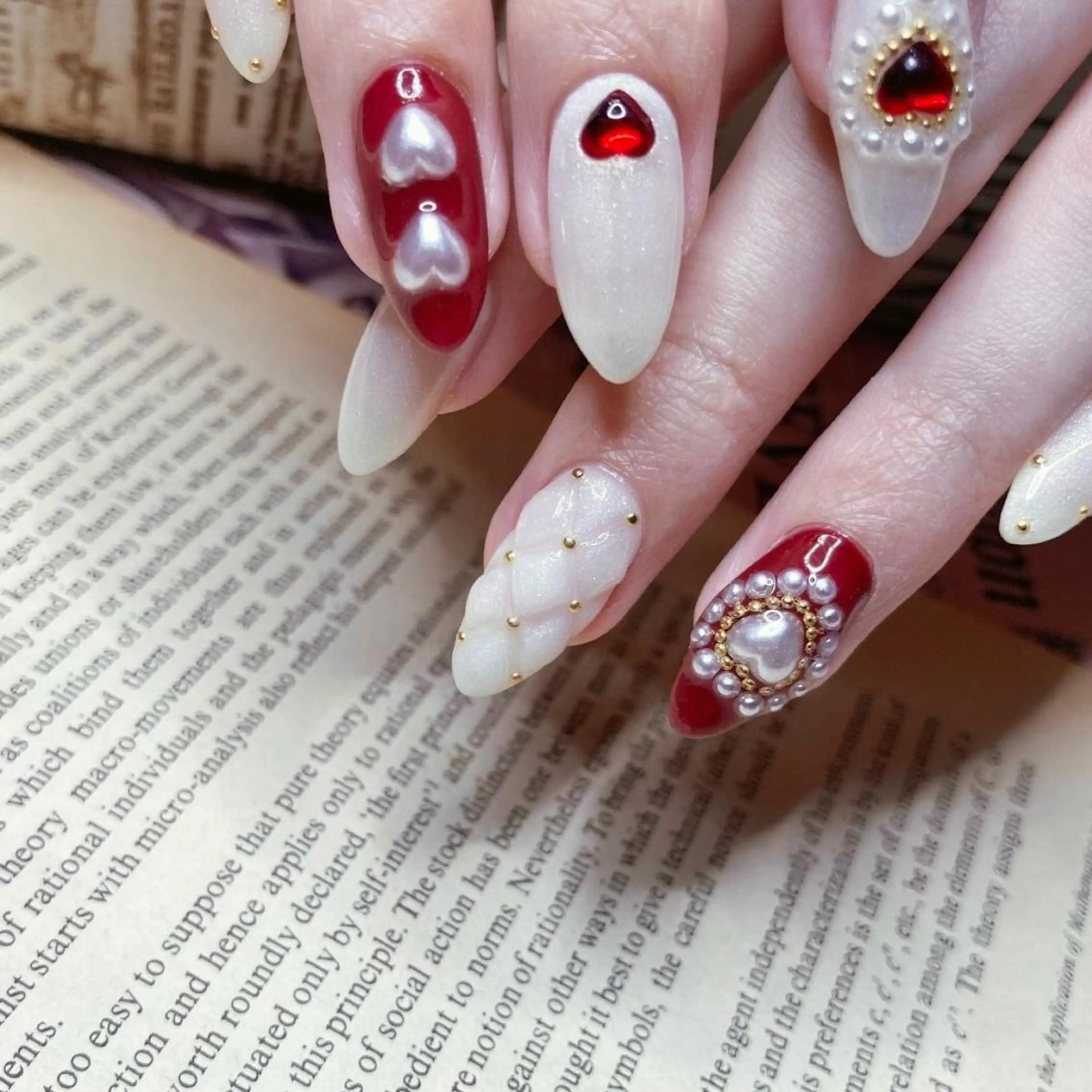 ネイル NOI ROUGEのネイルデザイン