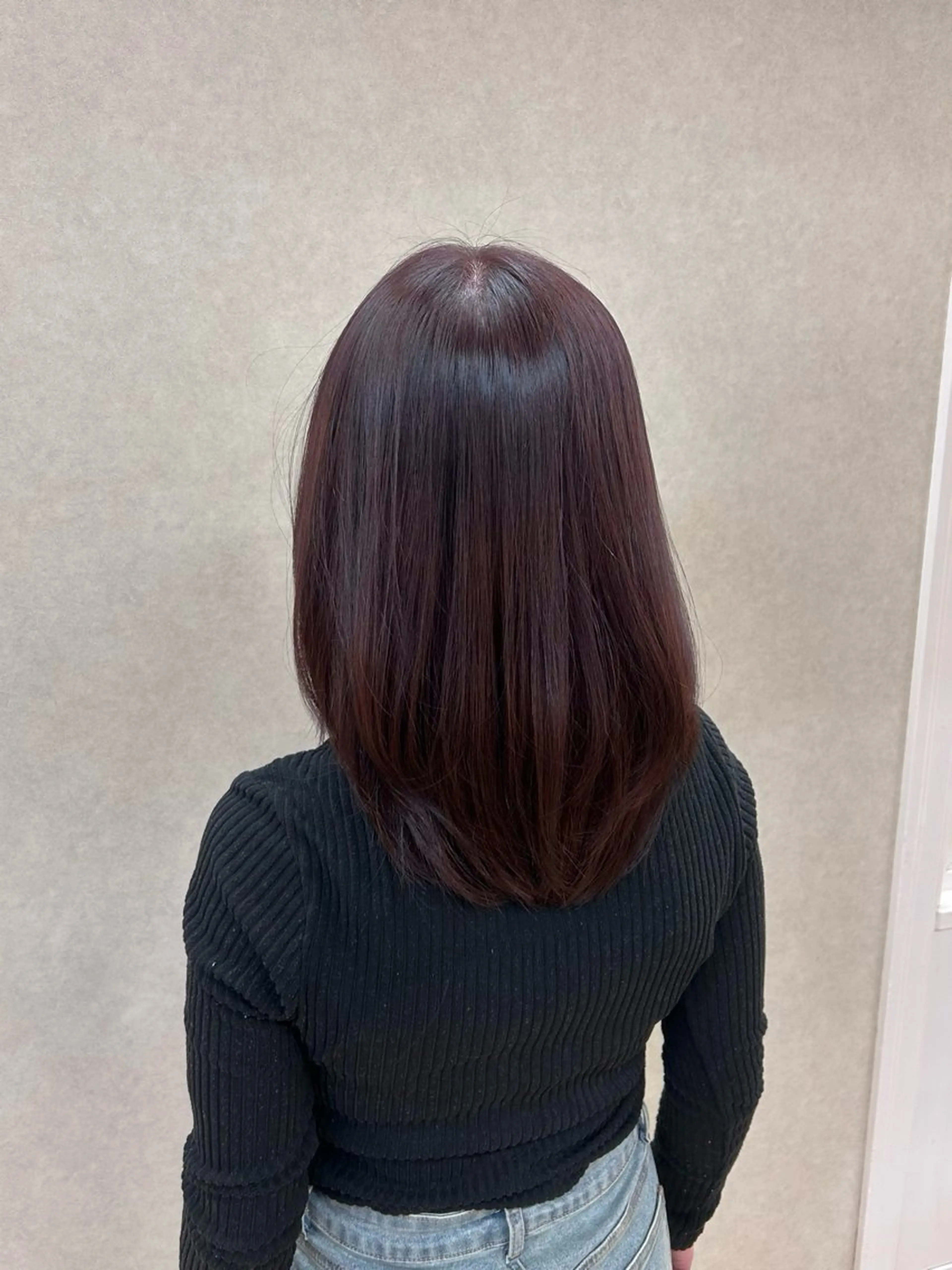 カラー 艶カラー🫧/ 板倉かなみのヘアスタイル