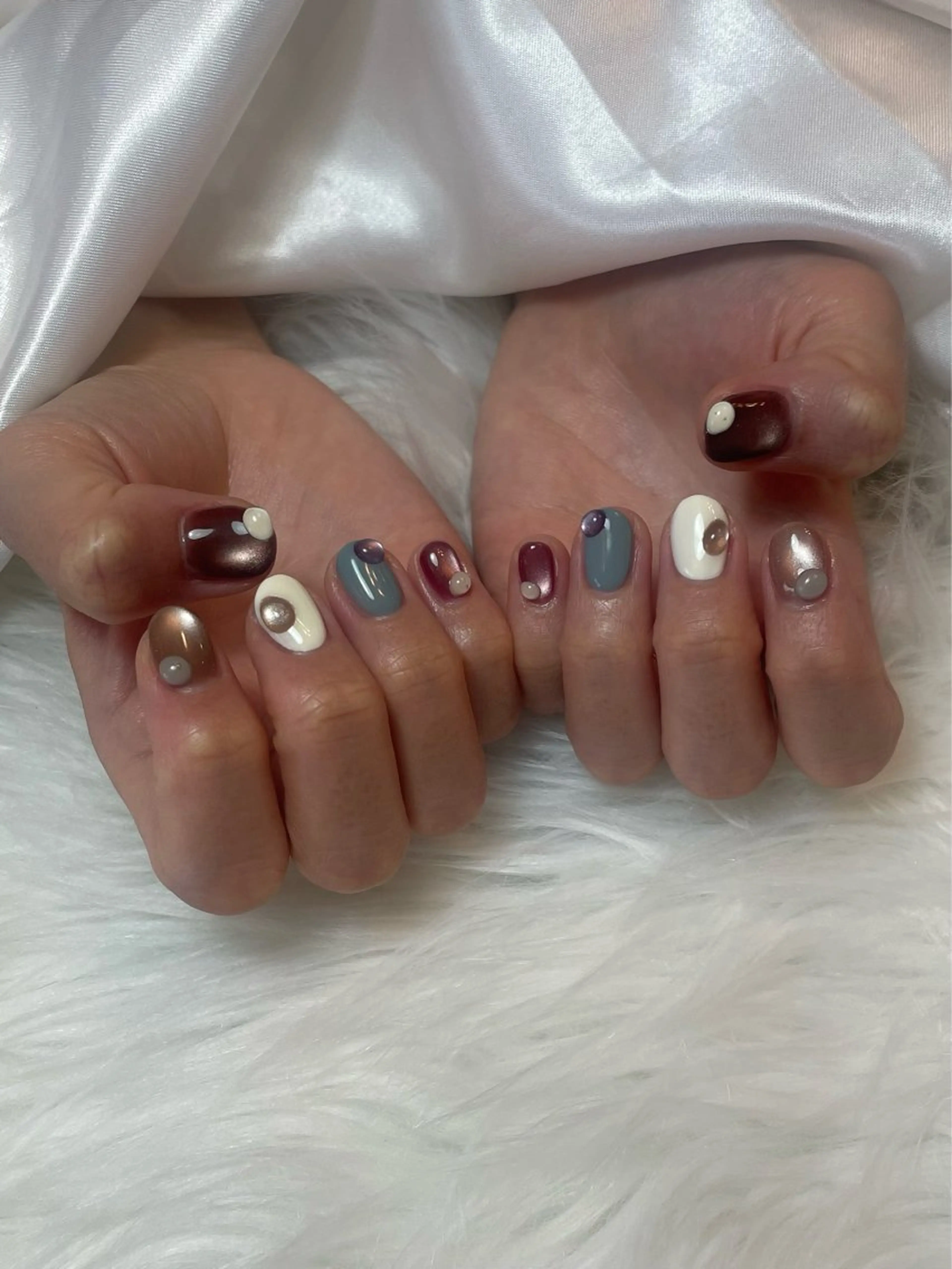 ネイル ブルー フレンチネイル キラキラネイル マグネットネイル シンプルネイル ハンドネイル timtam --sakiのネイルデザイン