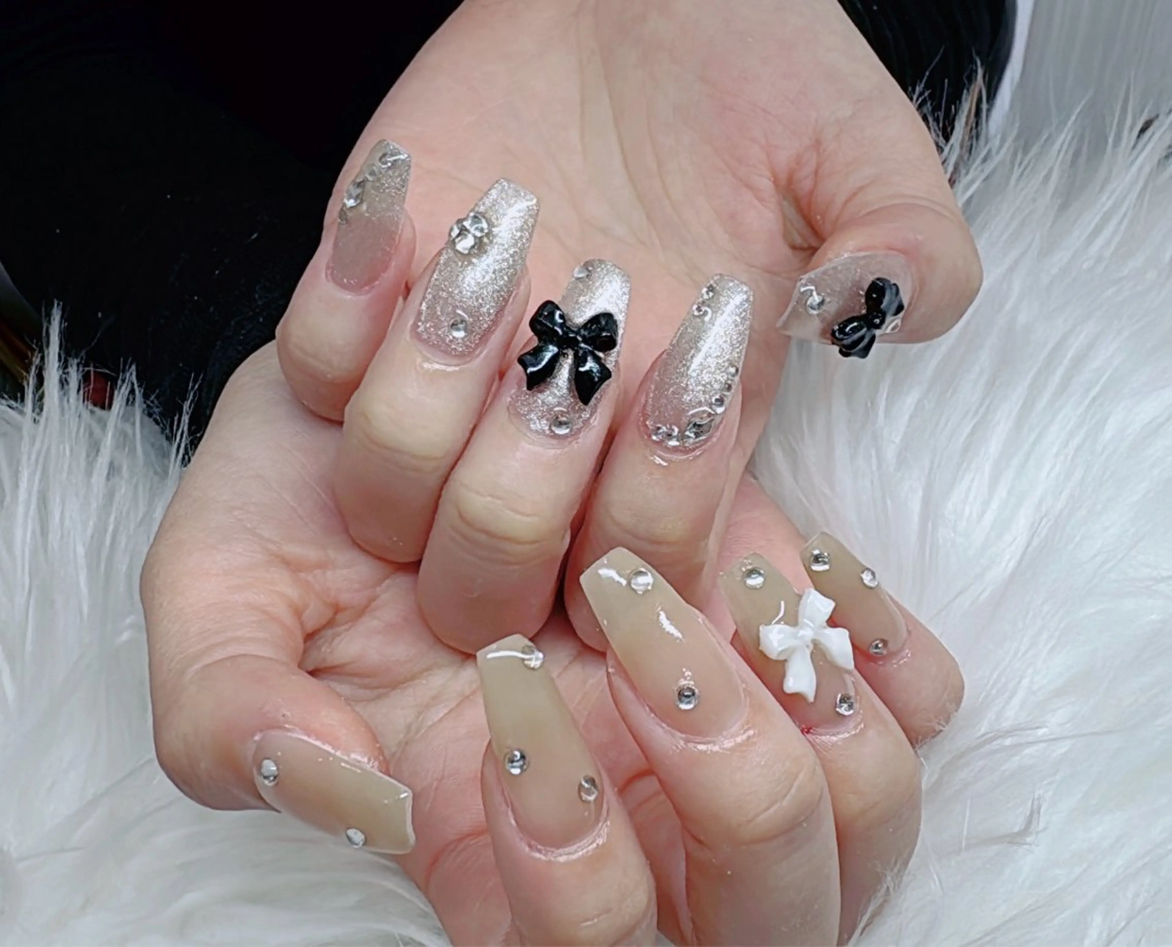 ネイル ハンドネイル ハンドケア Moon Nail ナナのネイルデザイン