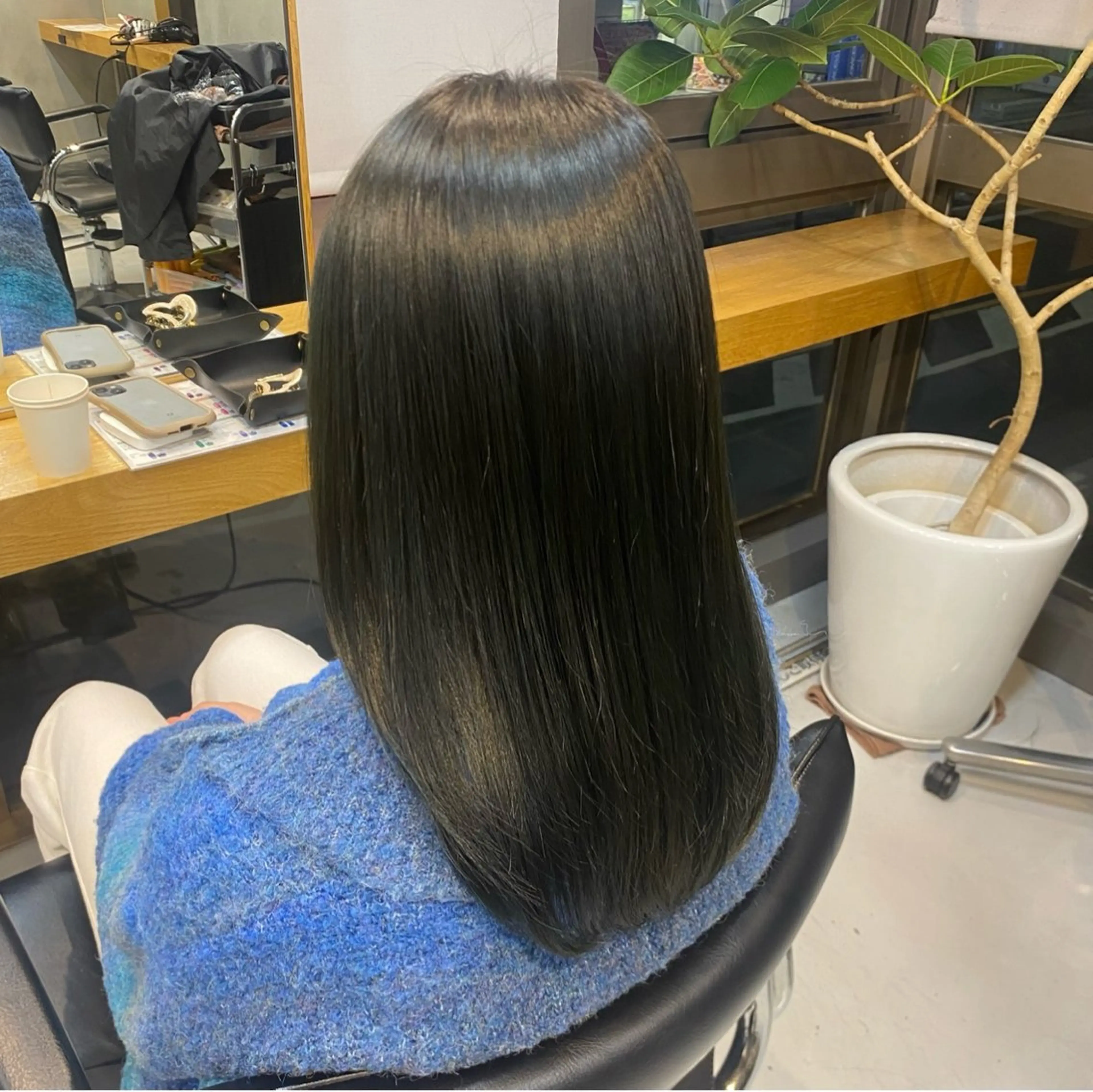 ロング カラー ヘアカラー 杏菜🌺👶🏼💕 ／elima調布🫧のヘアスタイル