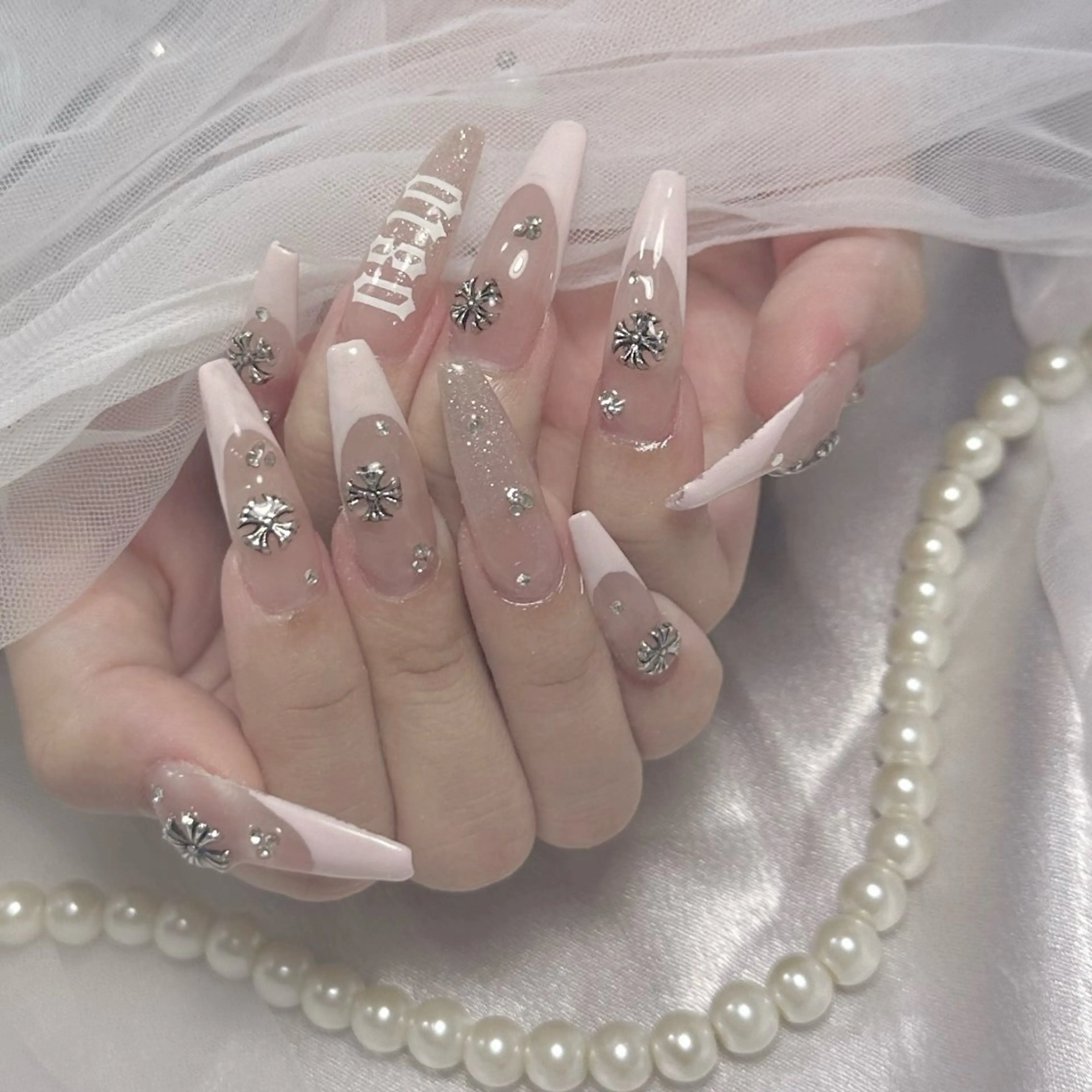 ネイル ハンドネイル Mari 🎀のネイルデザイン