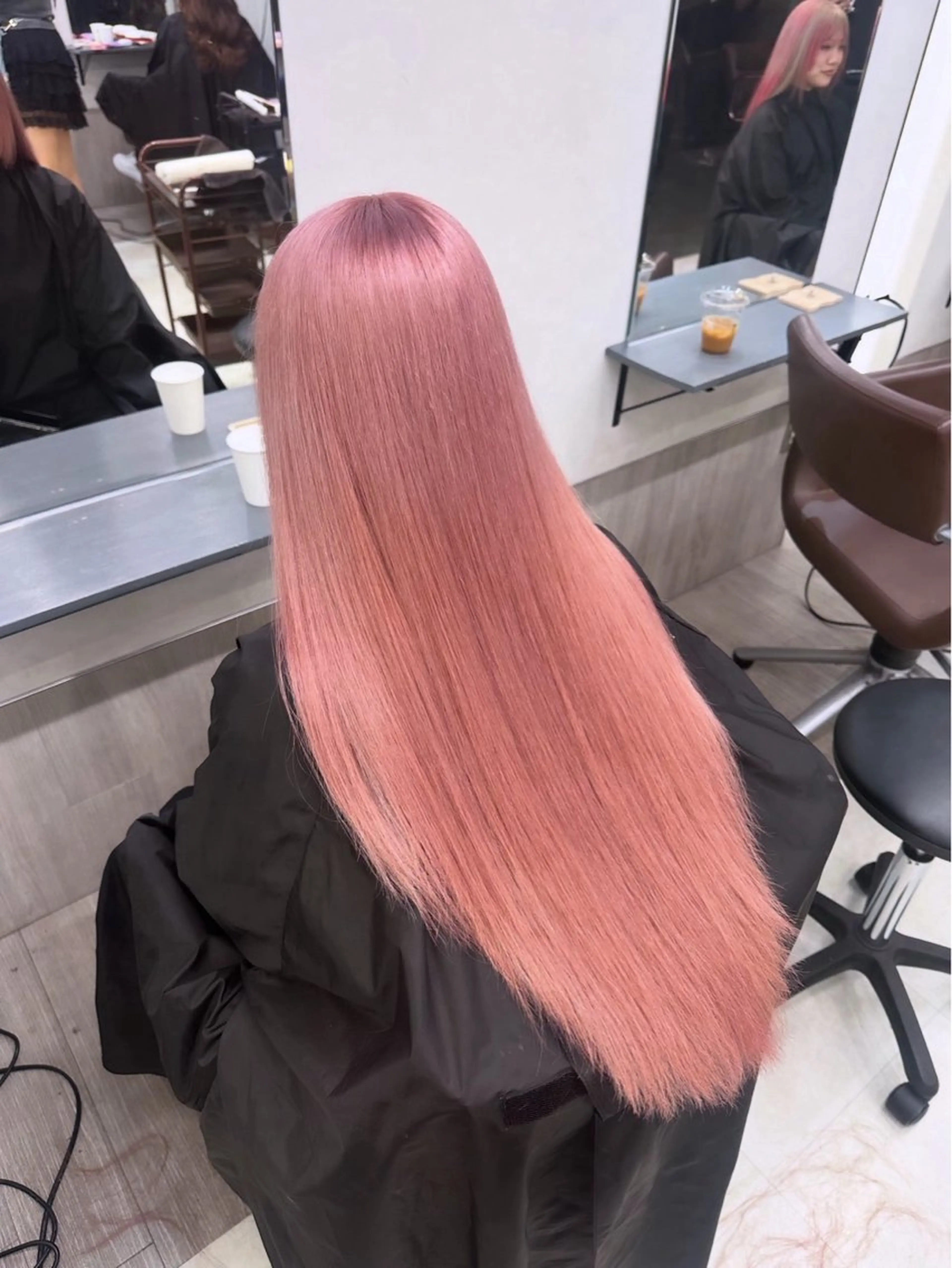 ロング HINAKO🩵 寒色カラー🪽のヘアスタイル