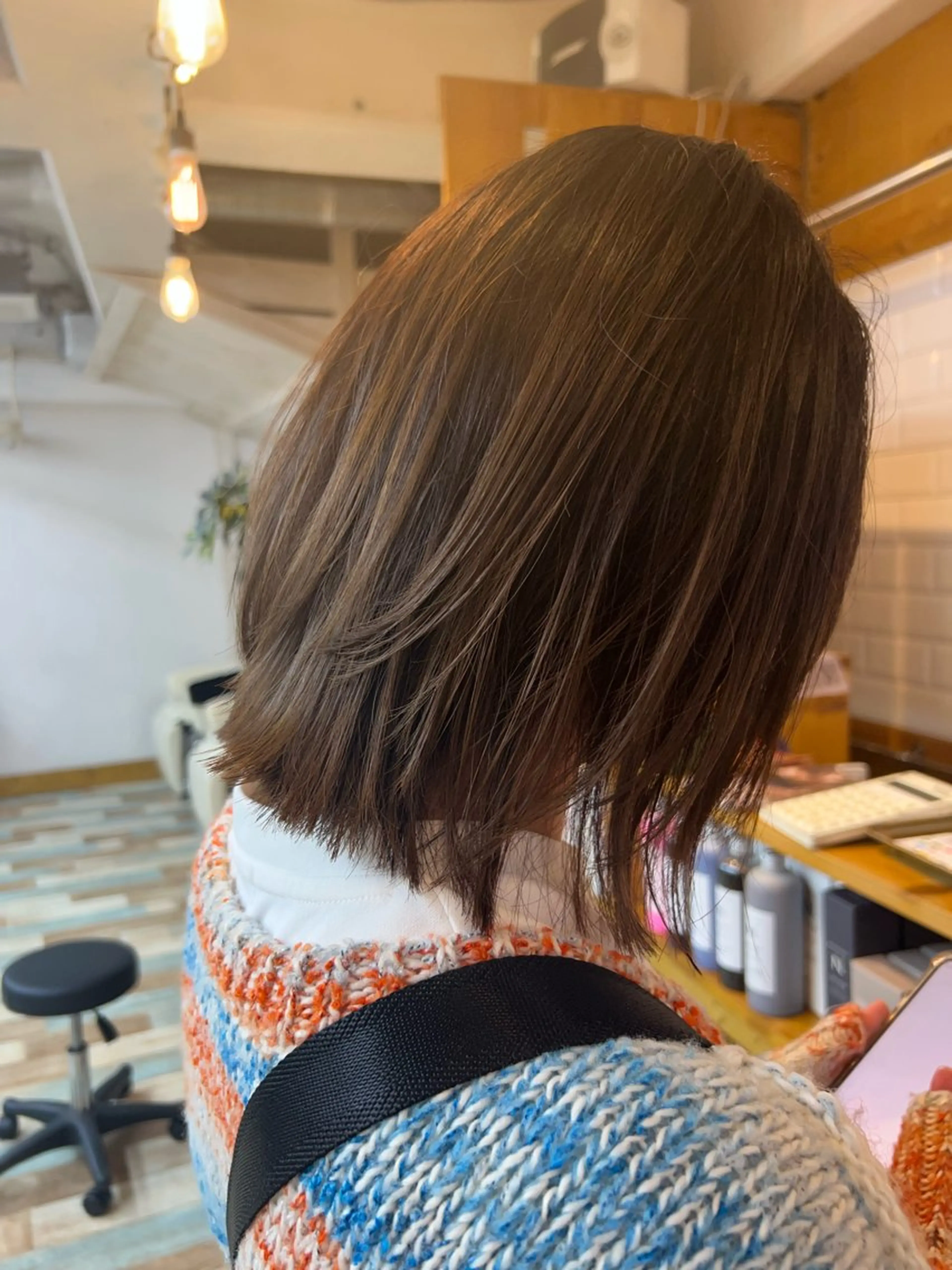 ミディアム カラー ボブ レイヤーカット カット ヘアカラー トリートメント KANA/ボブ/ インナーカラー/艶髪のヘアスタイル