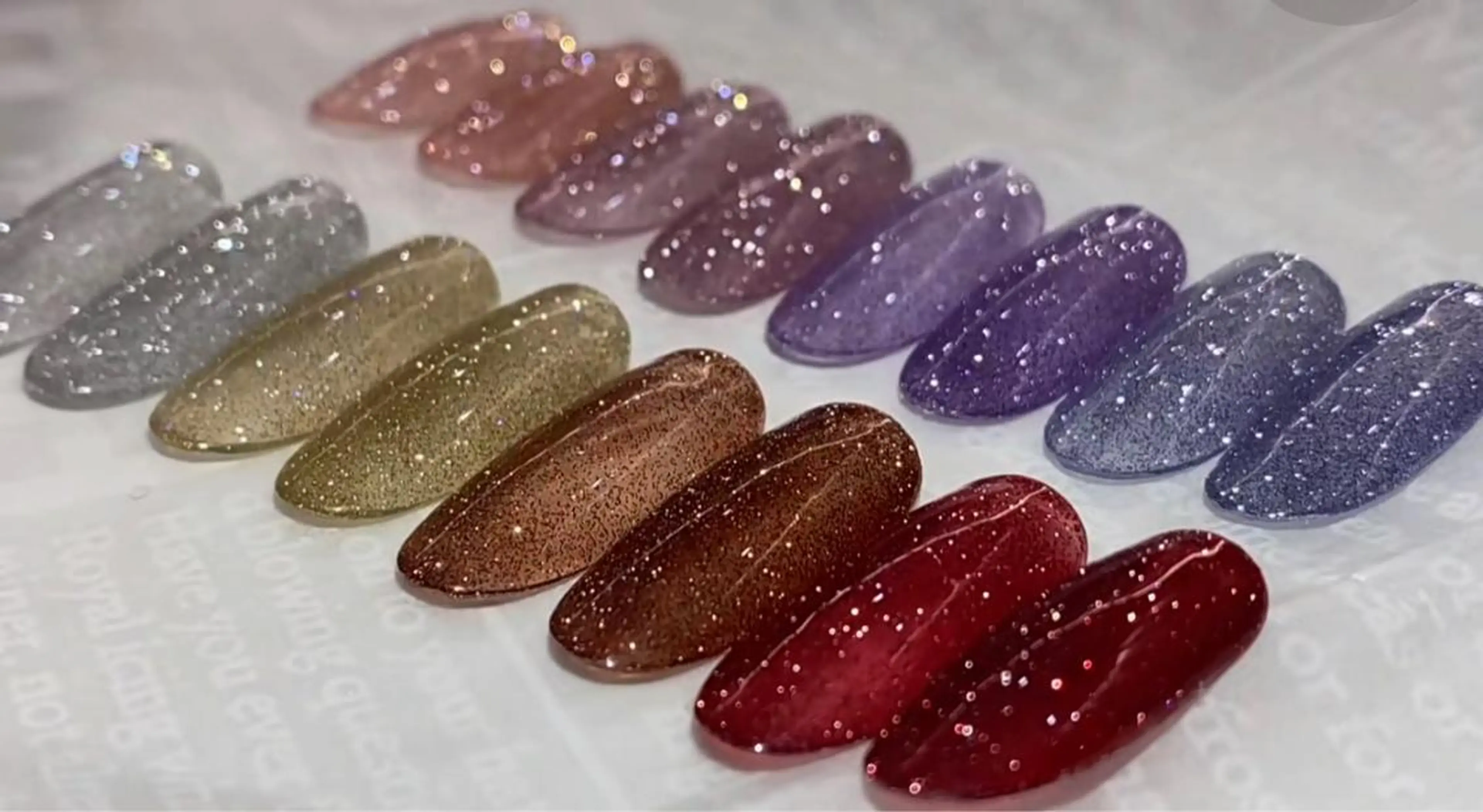 ネイル フラッシュネイル ジェルネイル 南野 由希のネイルデザイン