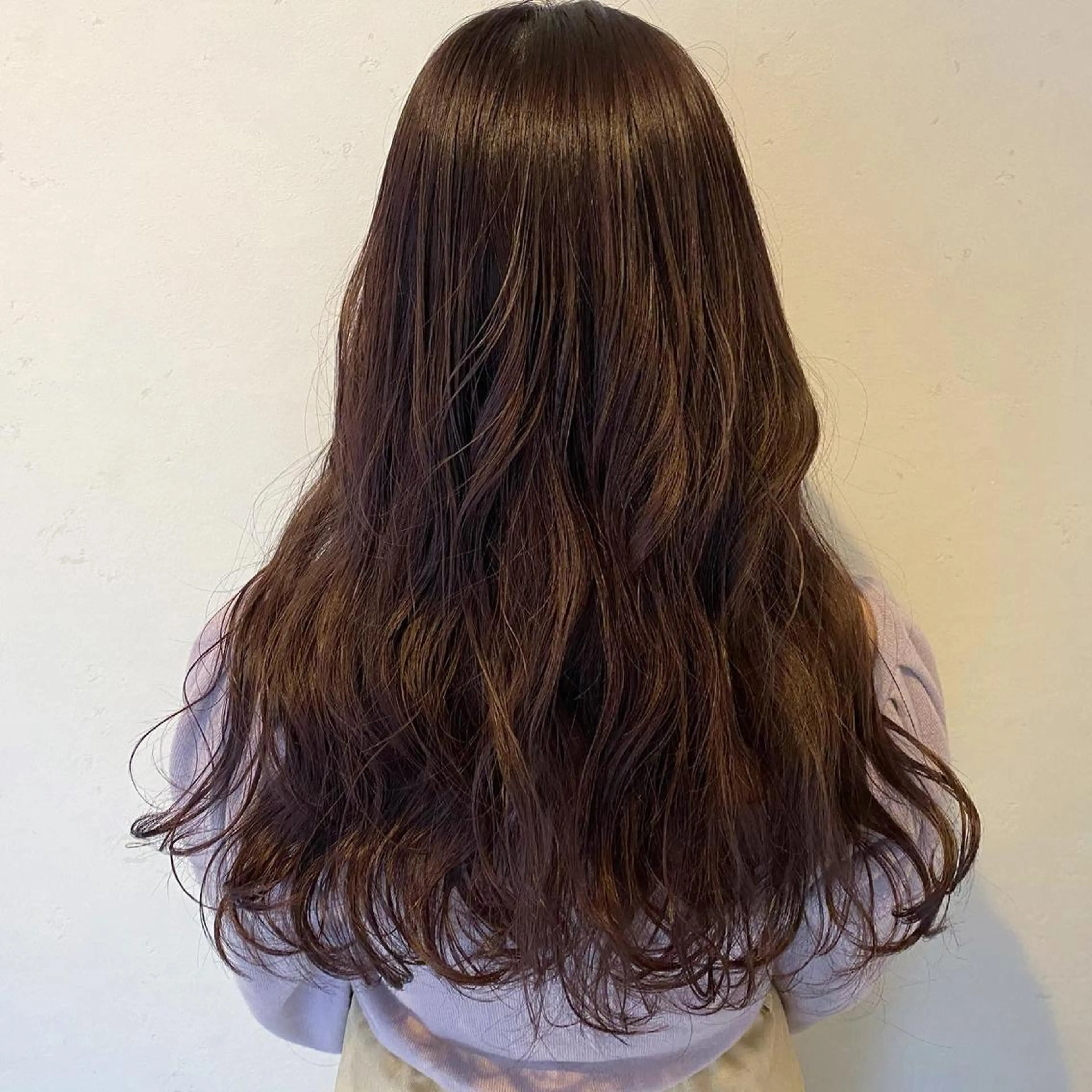 ロング カラー 伊藤 さやかのヘアスタイル