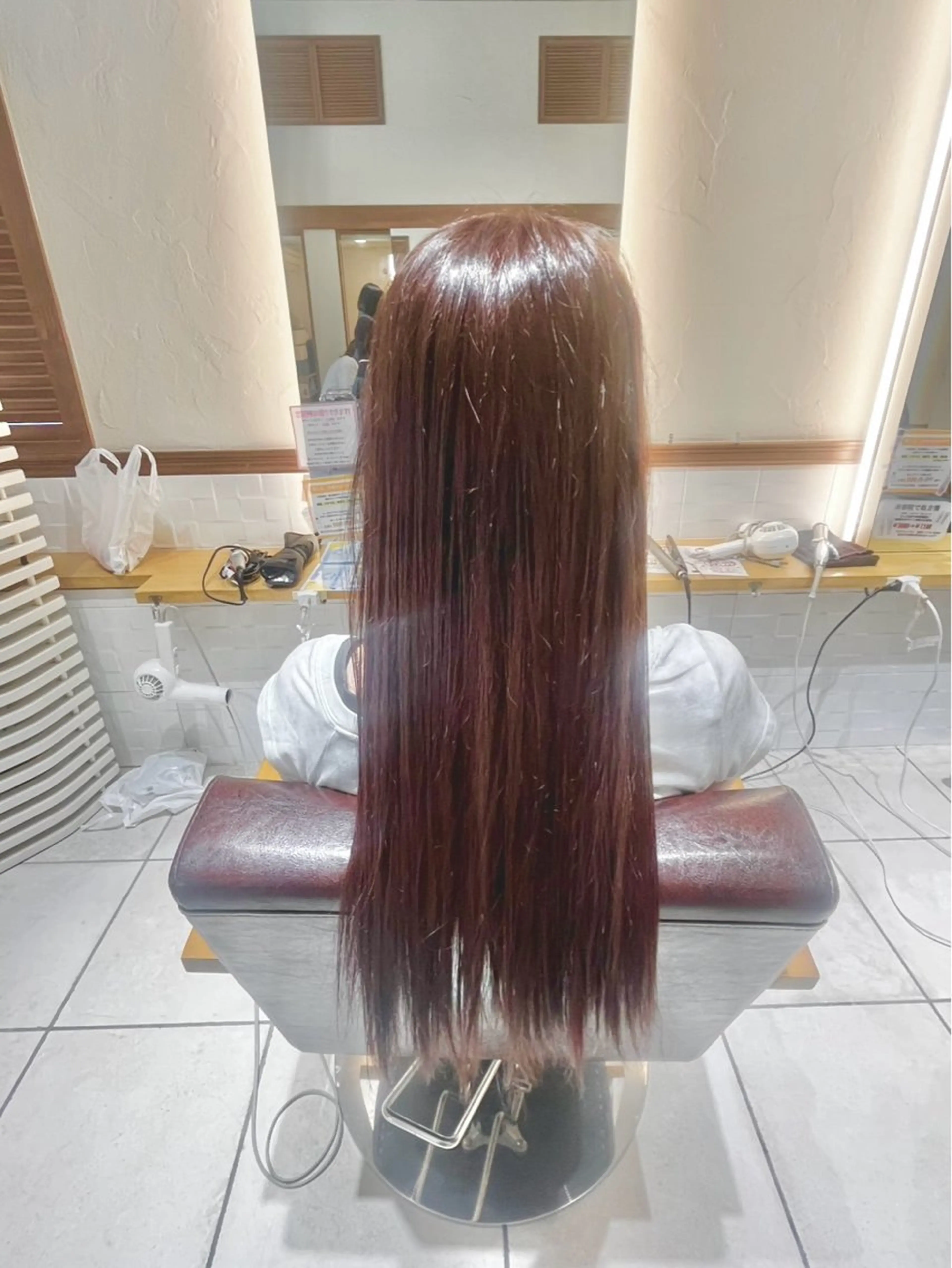カラー ブラウンカラー ピンクカラー 川合 絢子のヘアスタイル