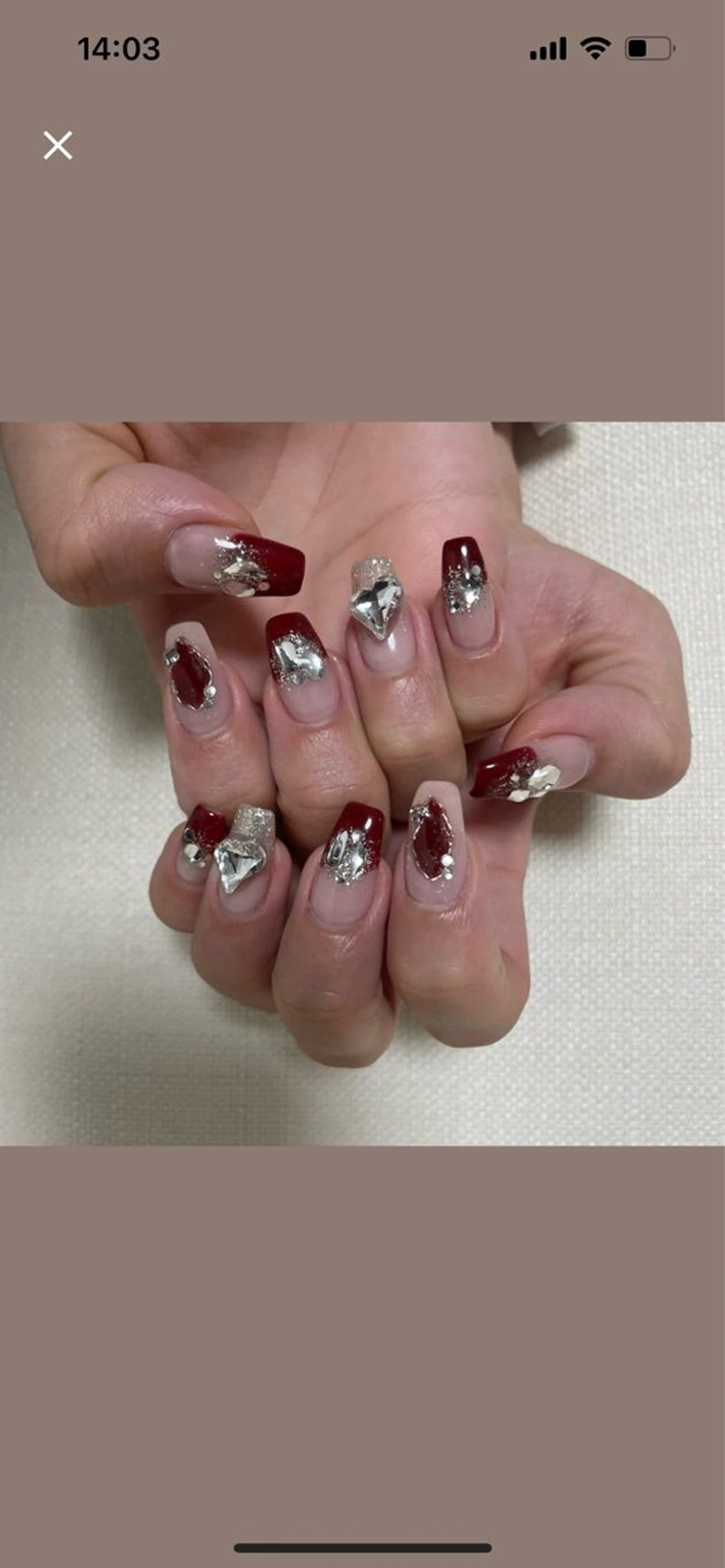 ネイル ガレンドウ 白澤 愛子のネイルデザイン