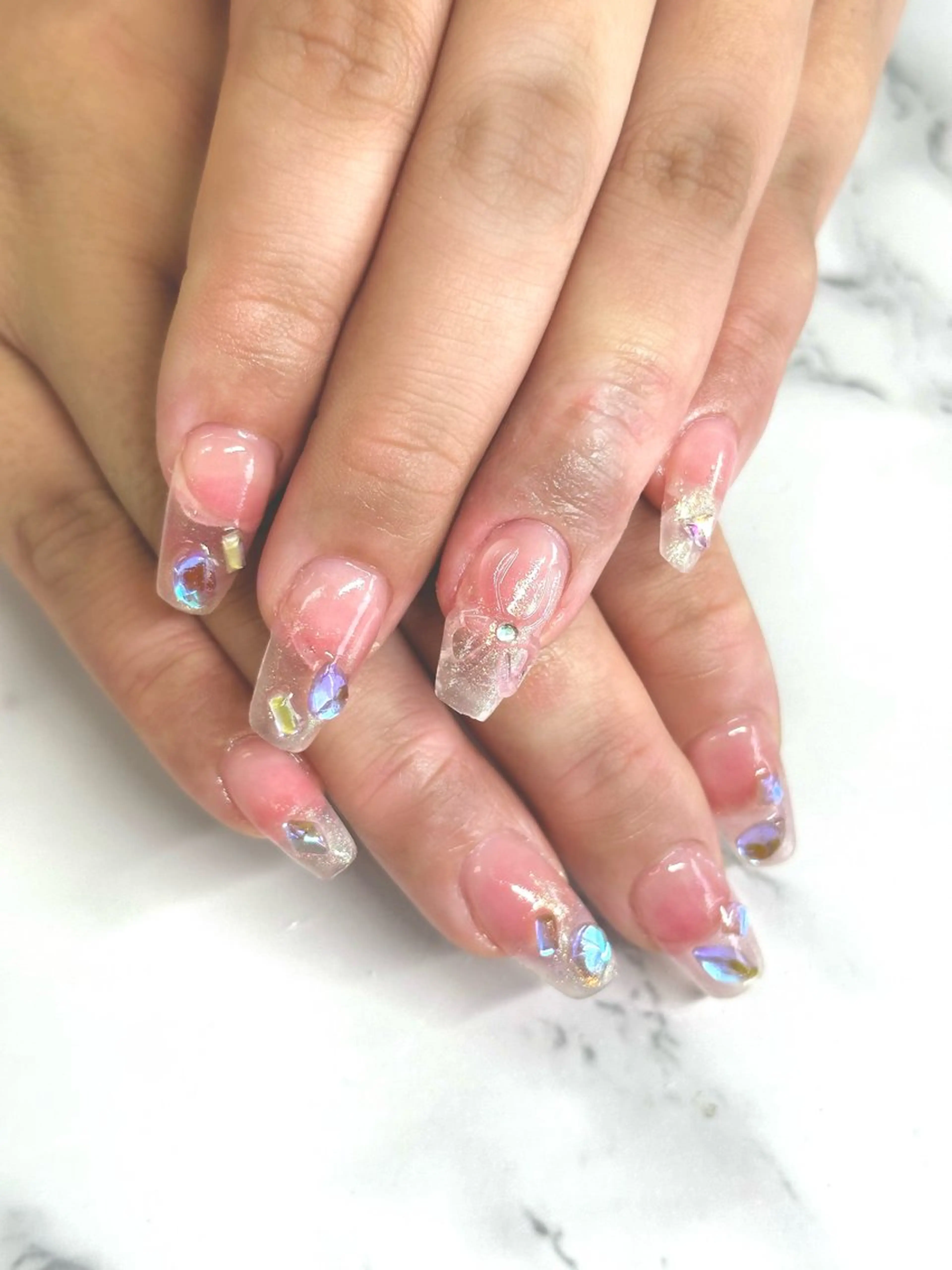 ネイル ハンドネイル salon iris 🦋北広島市大曲のネイルデザイン