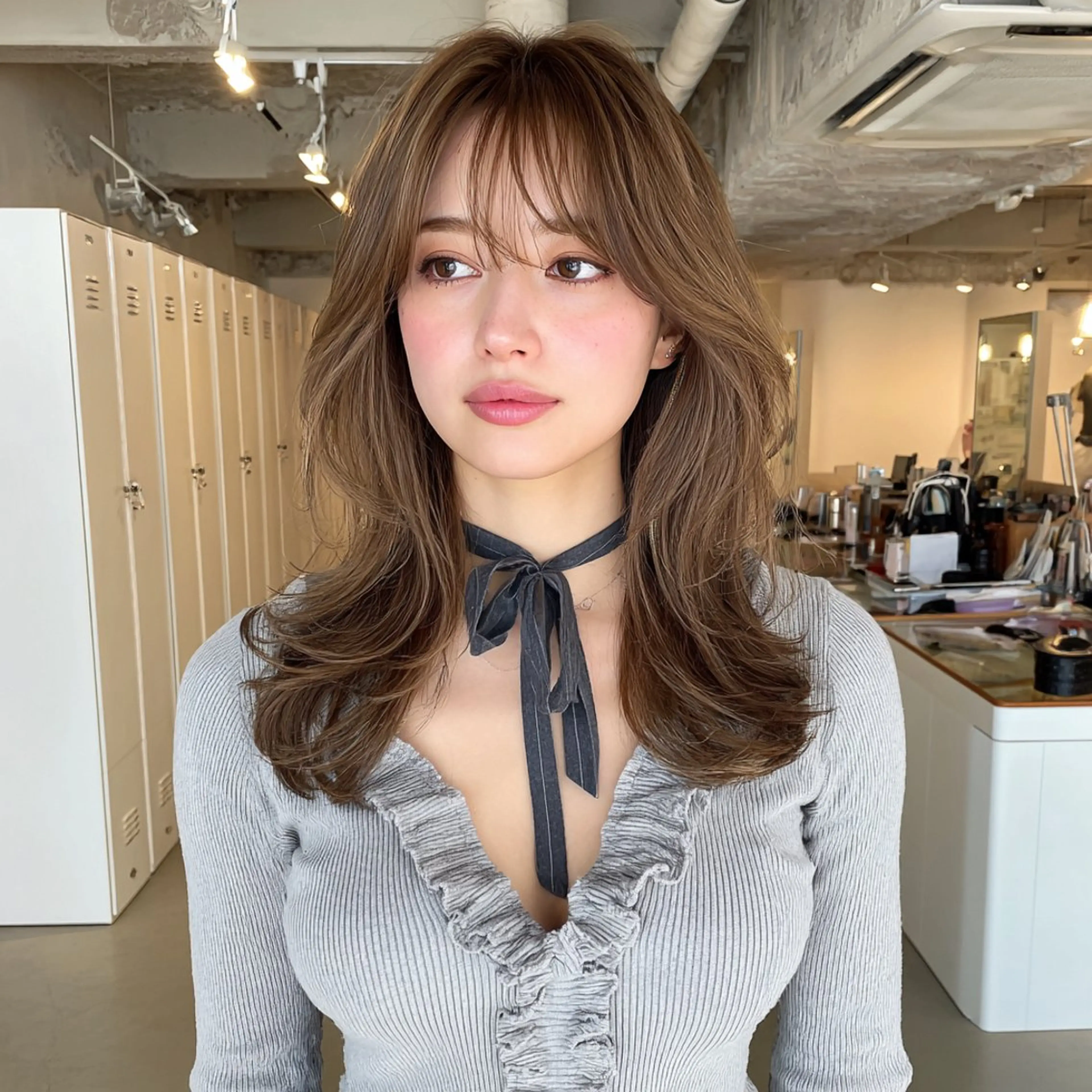セミロング カラー ハイトーン×髪質改善 Gran Luciaのヘアスタイル