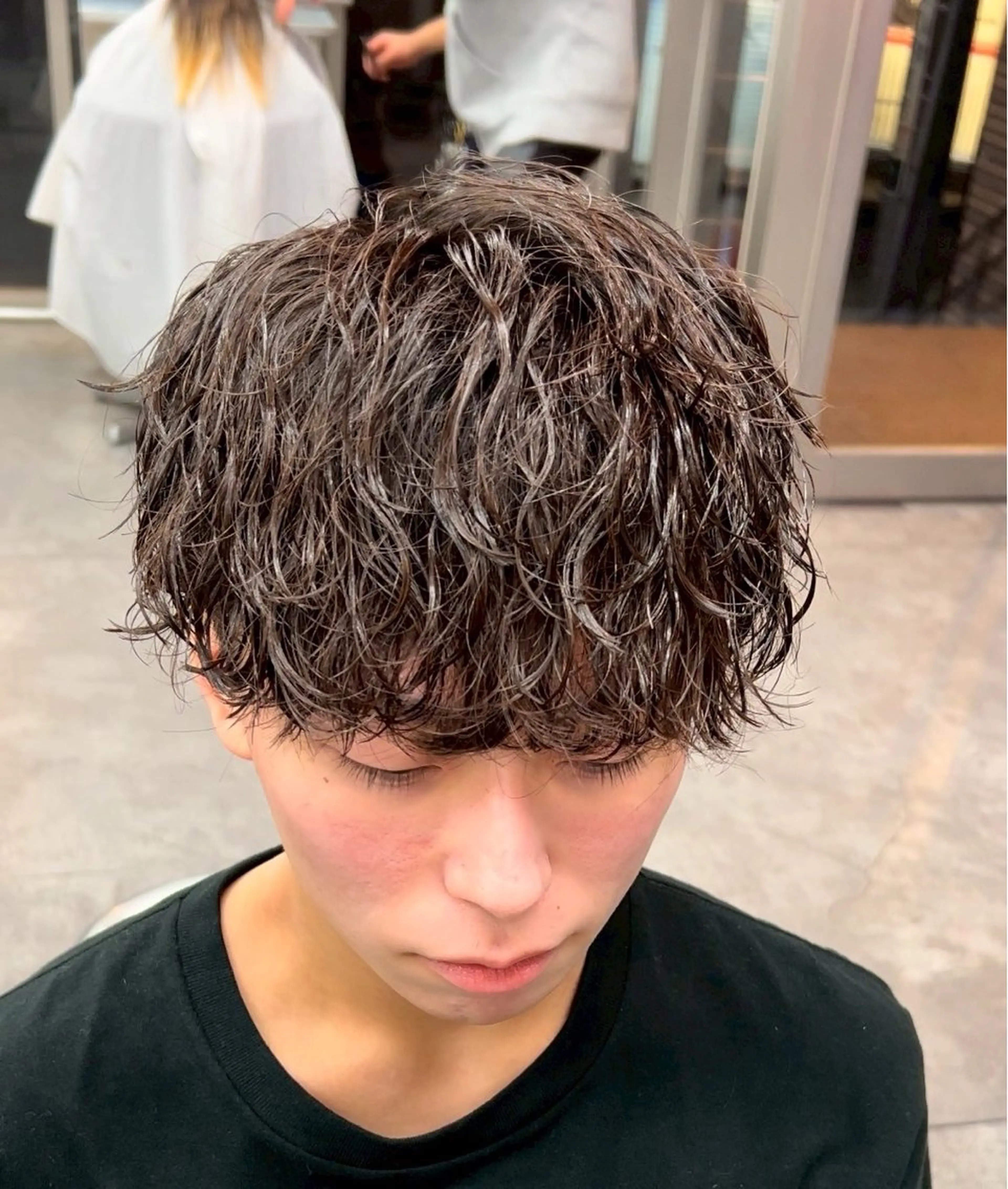 パーマ メンズ メンズ特化✨️ 韓国風パーマ🔥一八のヘアスタイル