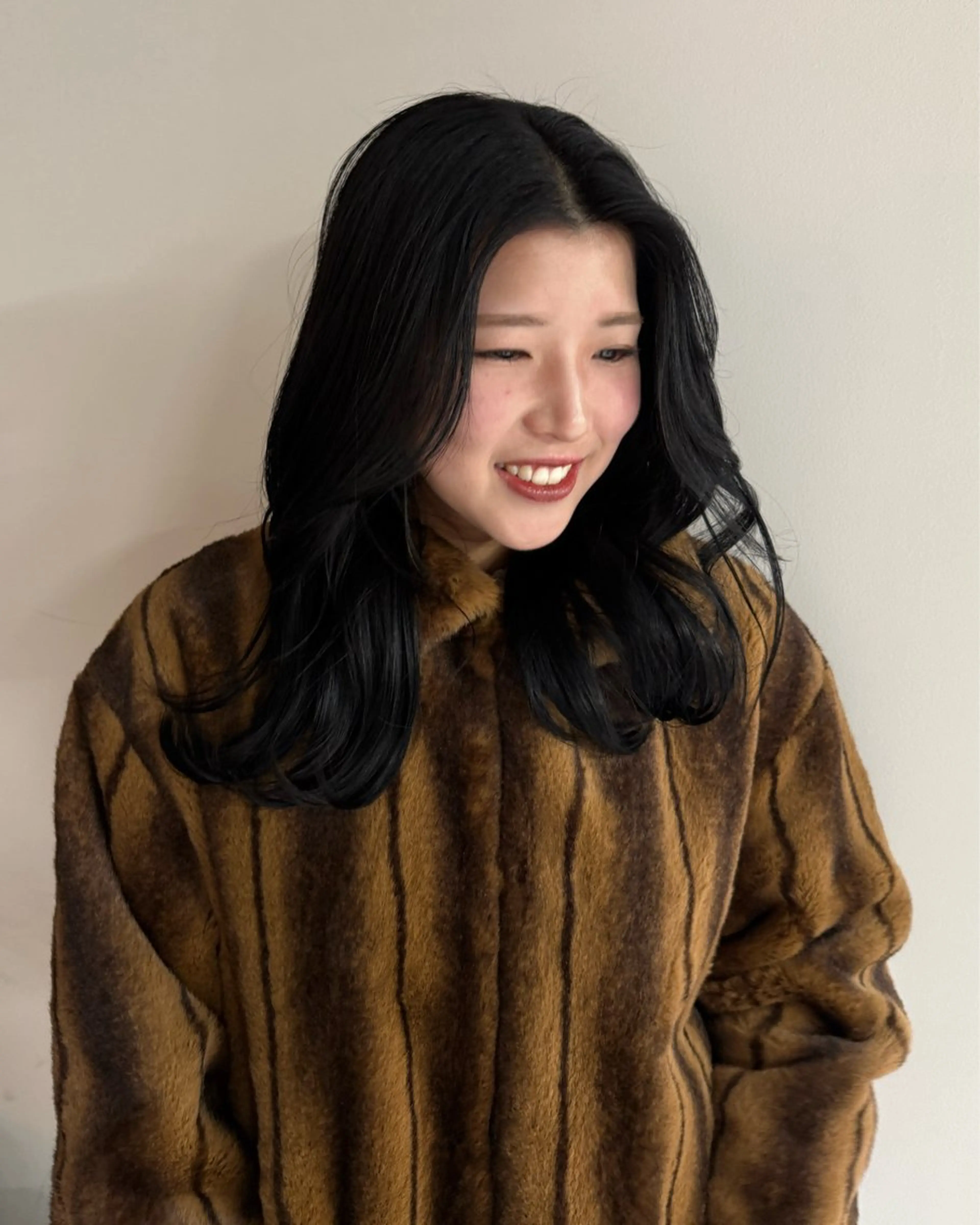 ロング カラー 近藤 詩桜のヘアスタイル