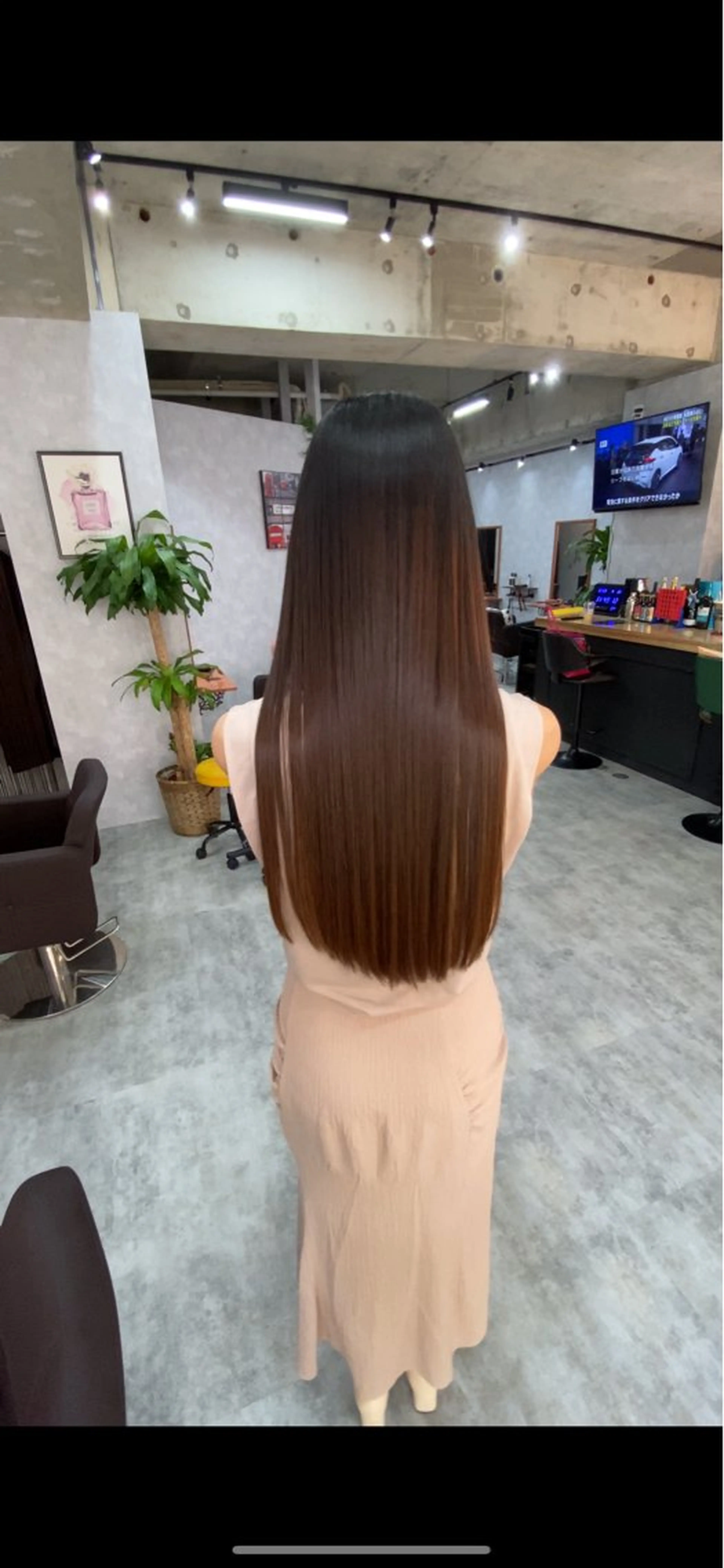 ※ミニモ限定【色味・質感UP】グリッターボンドイルミナカラー(リタッチ)+カット+TOKIO Trの写真