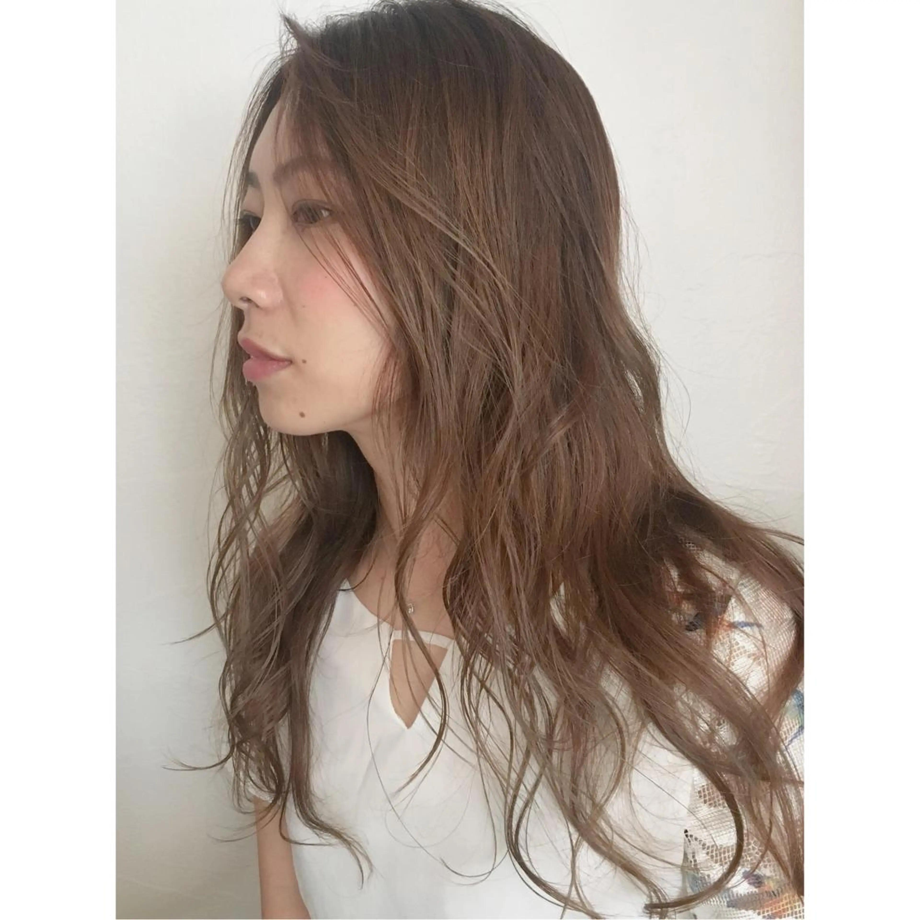 ロング カラー カット ヘアカラー fio マナミのヘアスタイル