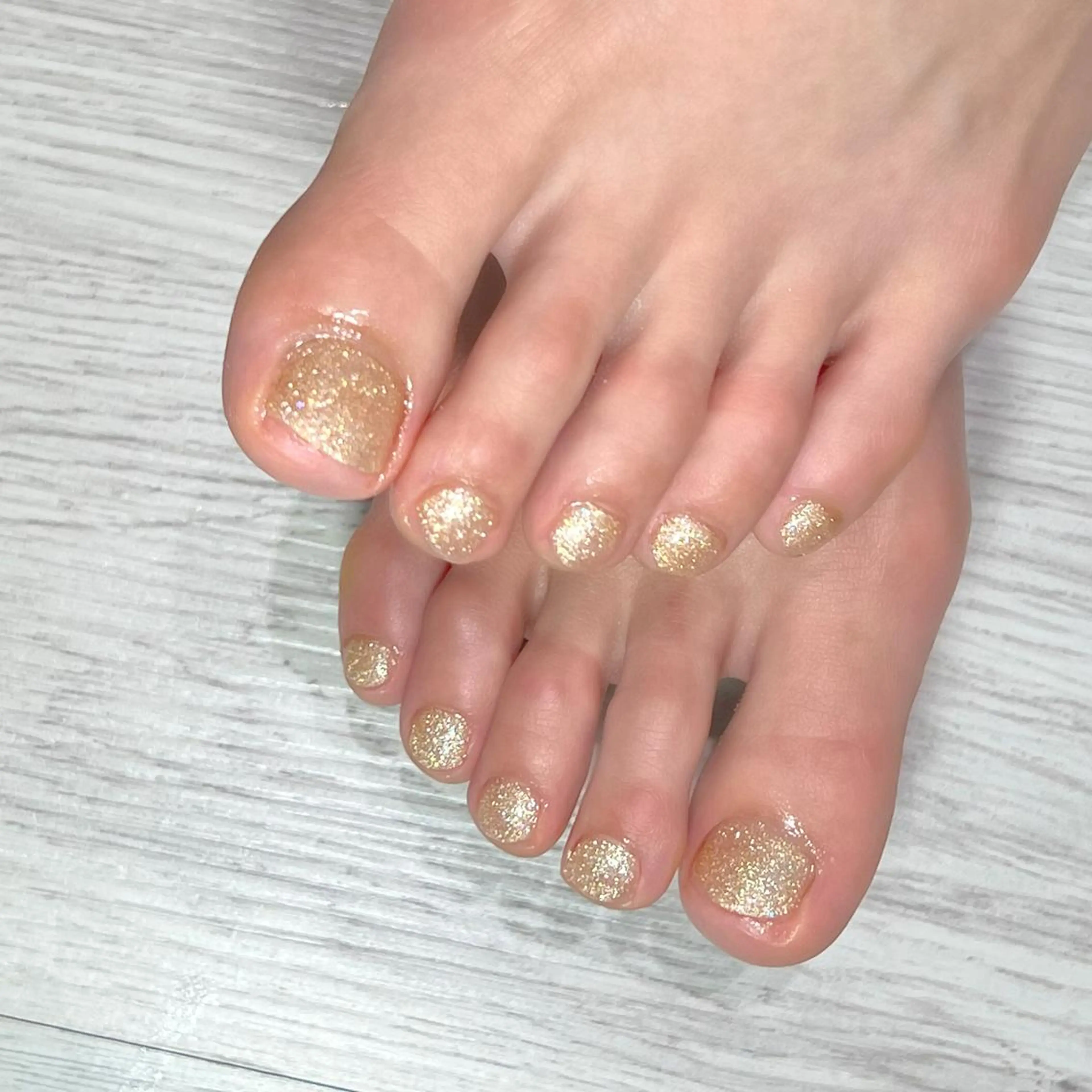 ネイル Lune’a BEAUTY TOKYO所属・Mizuliネイル 眉毛メイクのサロンのネイルデザイン