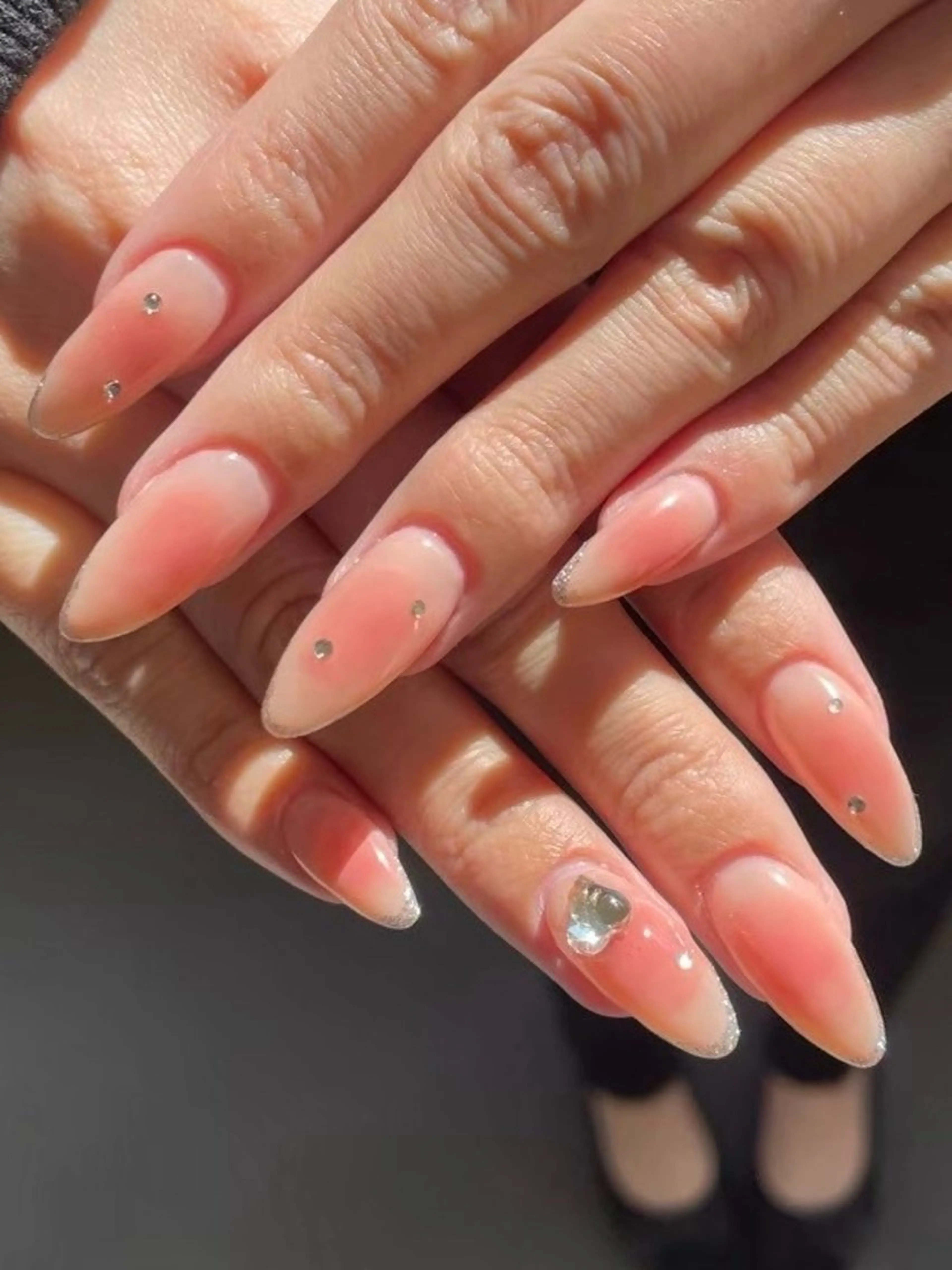 ネイル ハンドネイル amour 平塚所属・amour 平塚店のネイルデザイン