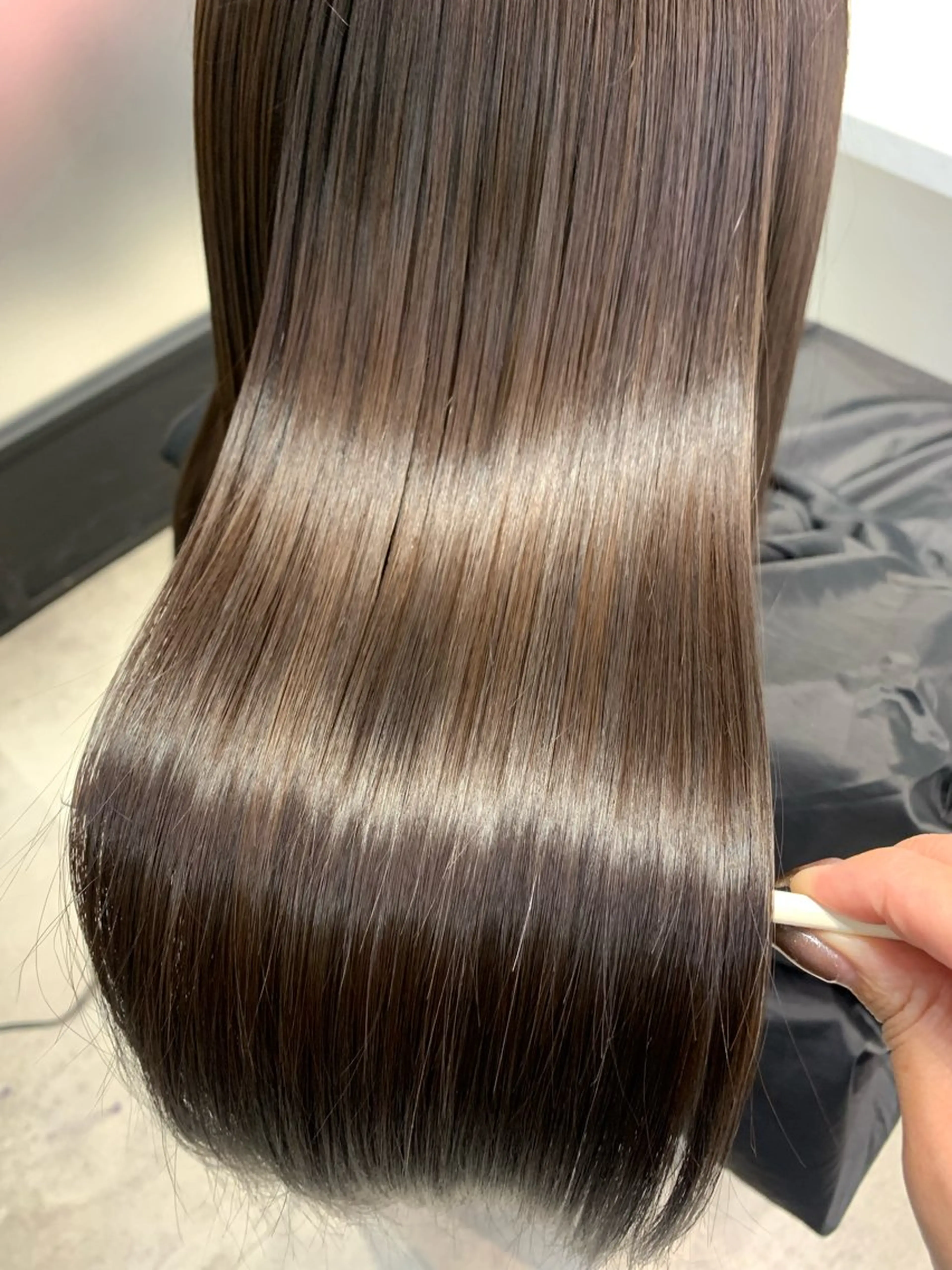 セミロング 髪質改善 トリートメント 酸熱トリートメント カット ヘアカラー トリートメント 髪質改善/縮毛矯正 🎀小林 唯 🎀のヘアスタイル