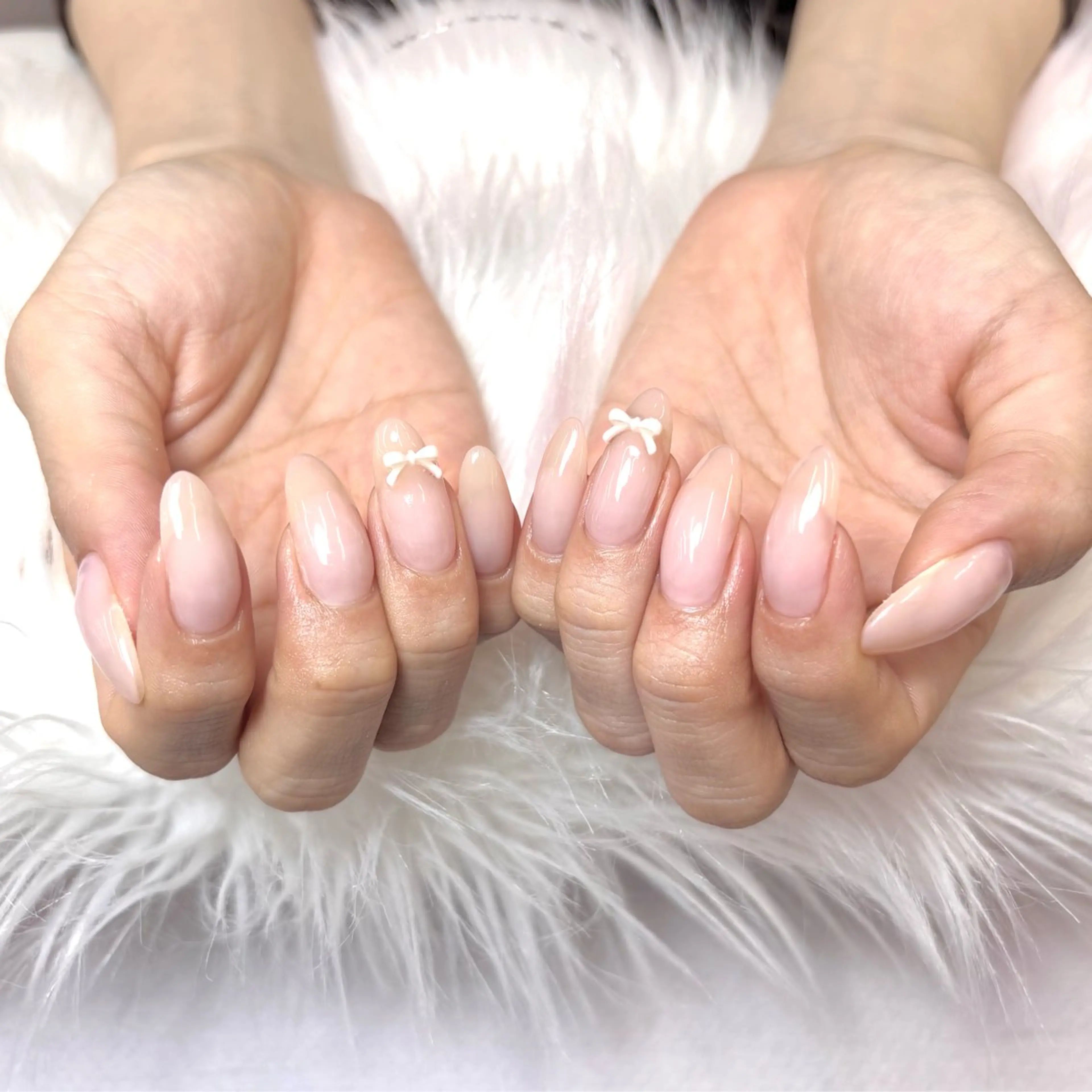 ネイル リボン ハンドネイル NAIL atre SAIKAのネイルデザイン