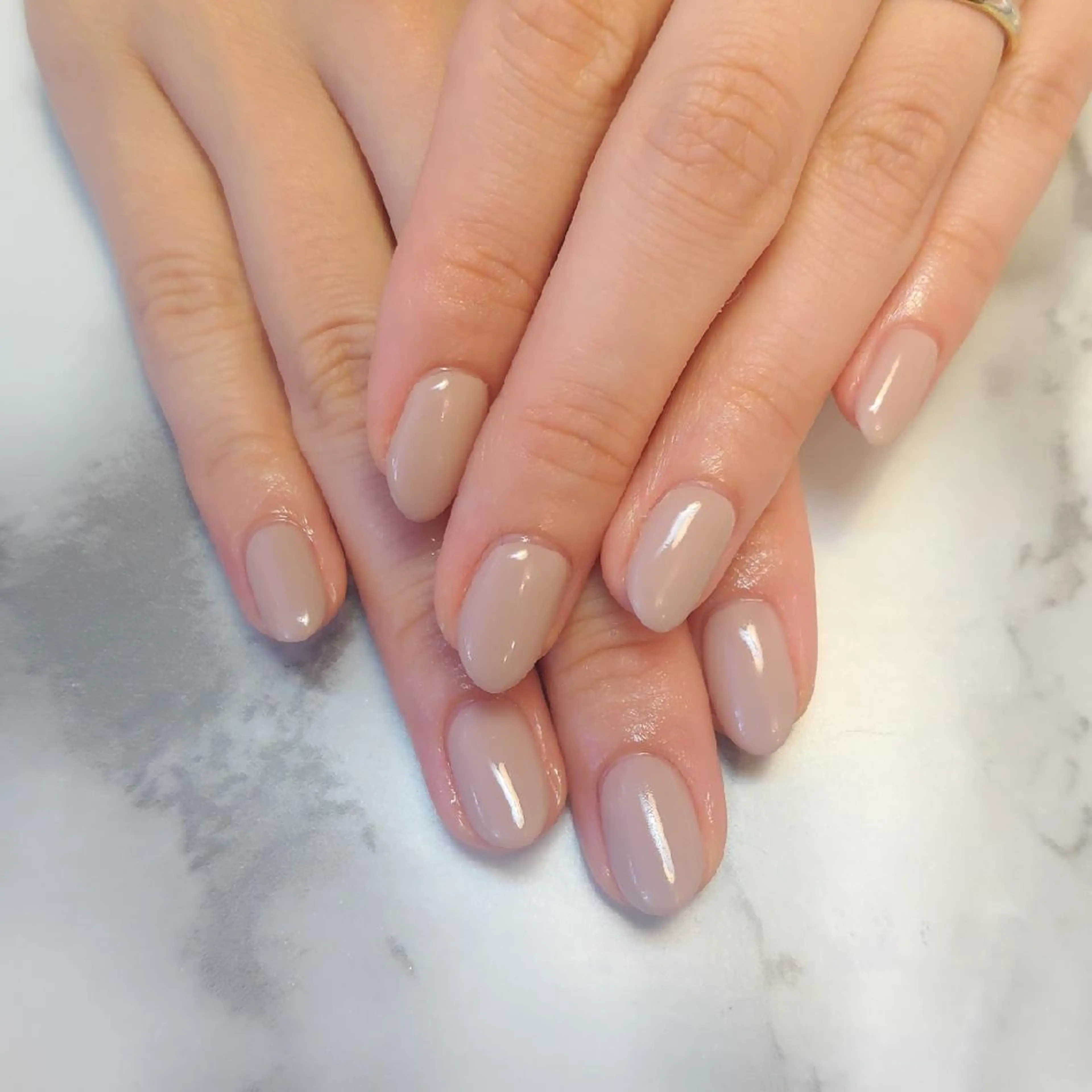 ネイル ワンカラーネイル ジェヌインネイル 河内のネイルデザイン