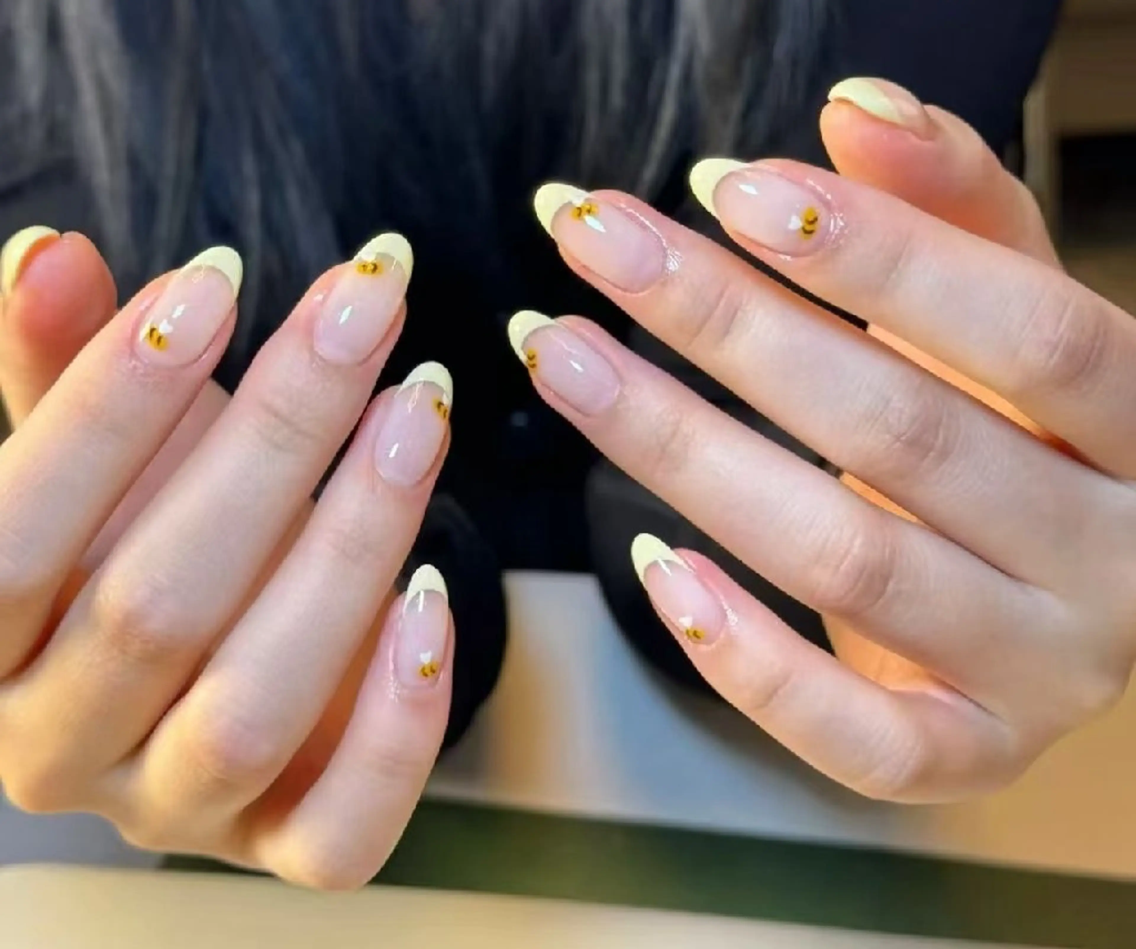 ネイル オーロラネイル フラワーネイル フットネイル フレンチネイル ジェルネイル ハンドネイル Oomiya 服部のネイルデザイン