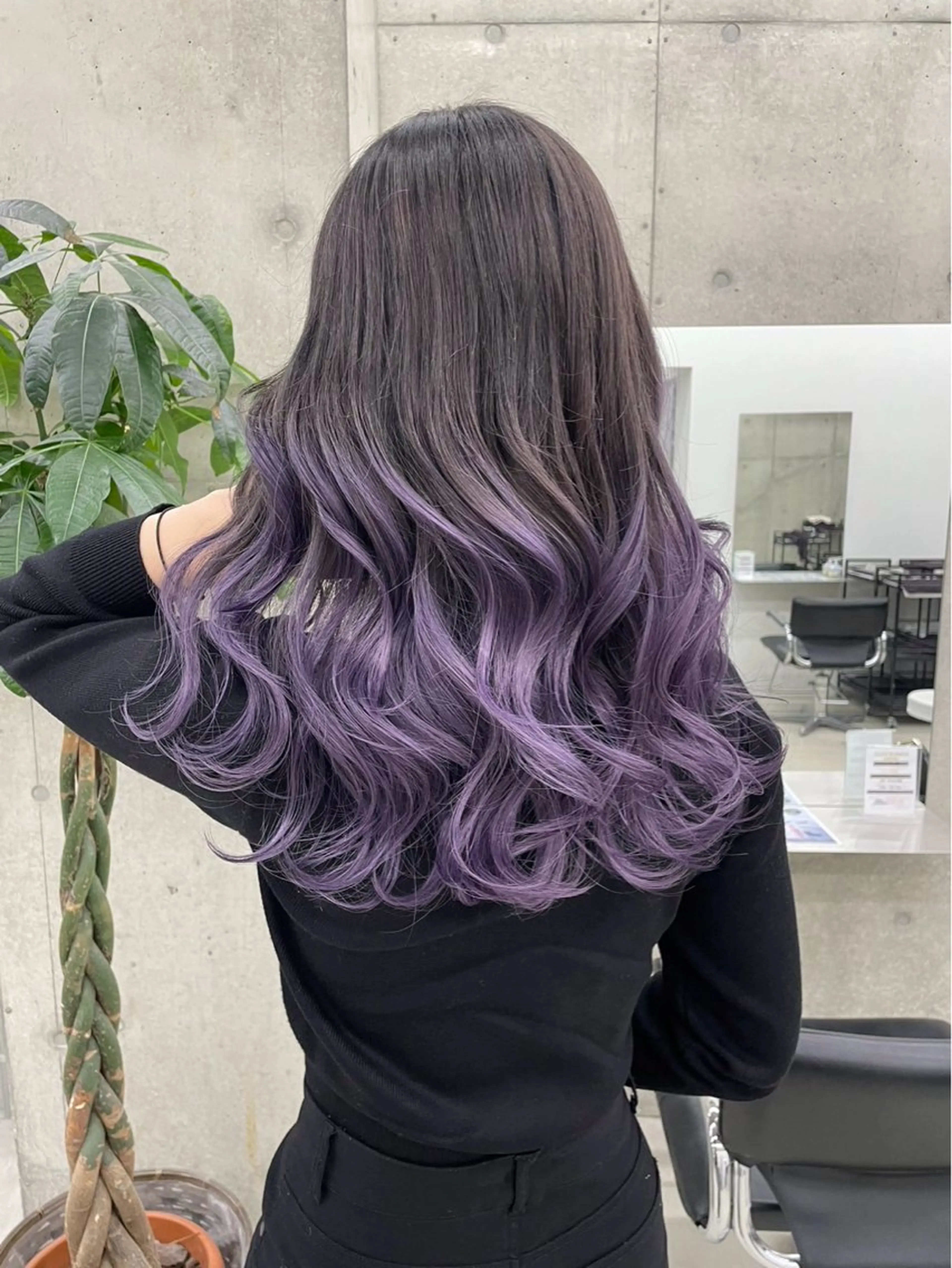 ロング 中道 晶のヘアスタイル