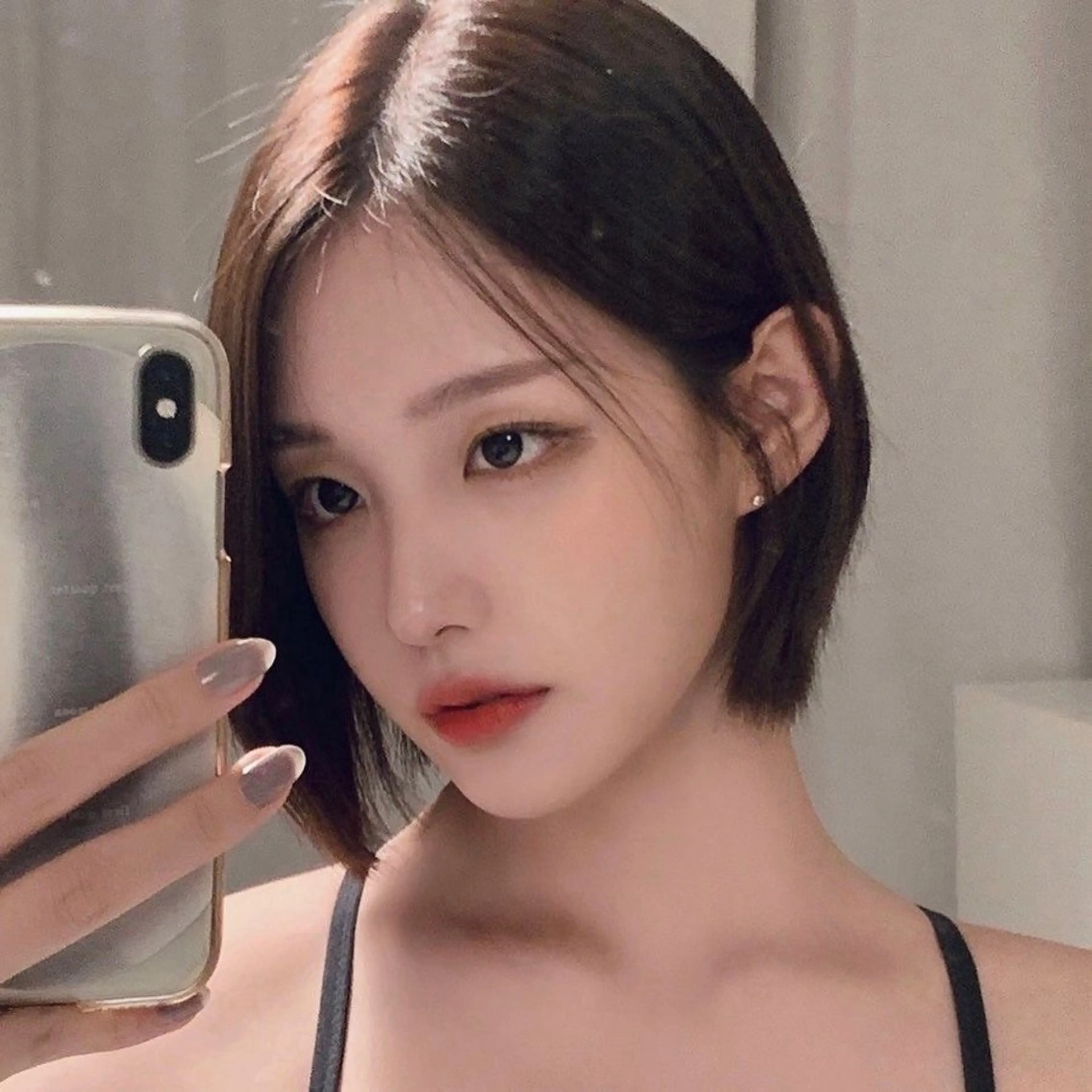 ショート 海野翔吾🇨🇳 ワンホンレイヤーのヘアスタイル