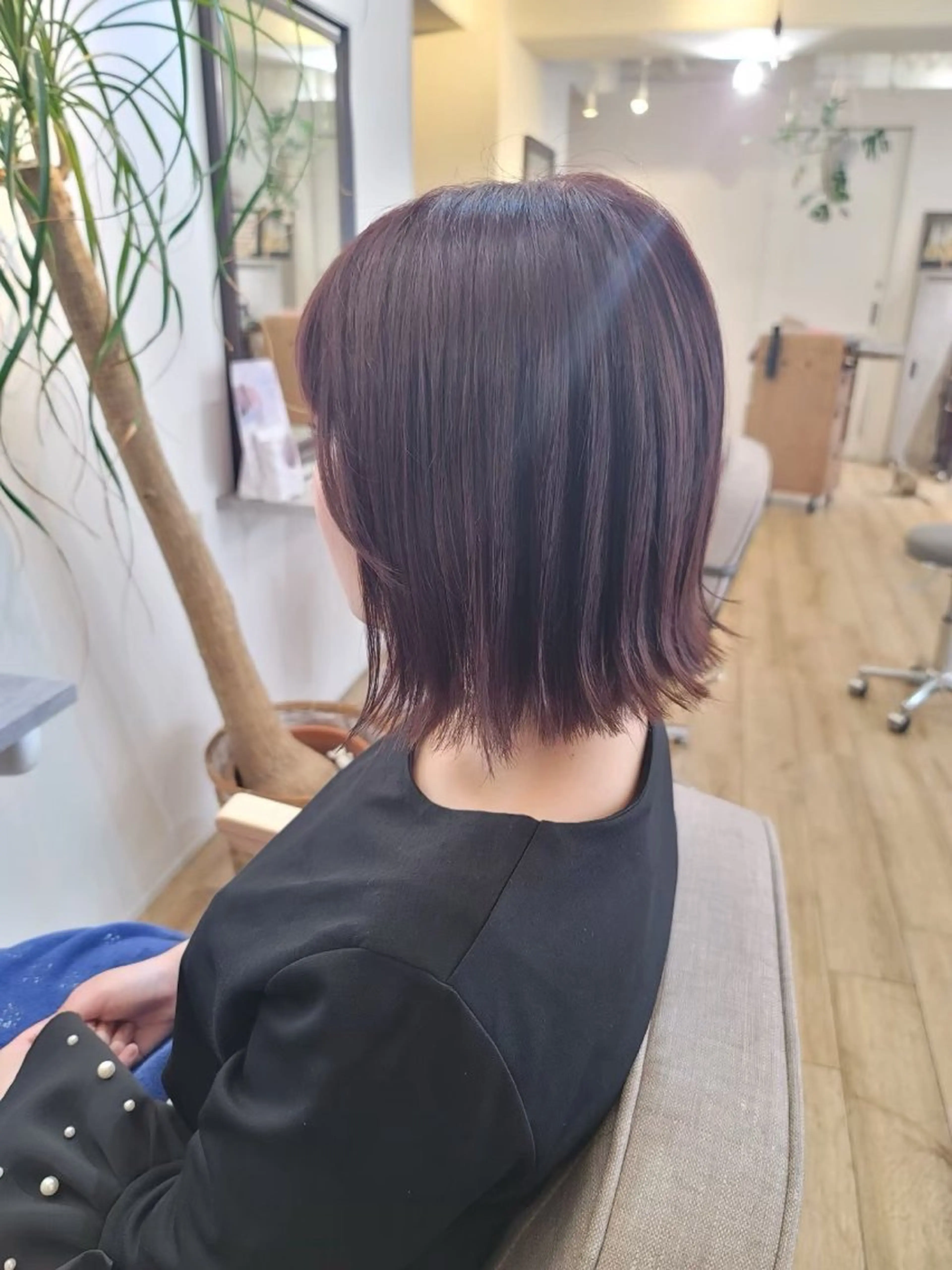 ミディアム カラー 岡部 愛花のマツエク・マツパデザイン