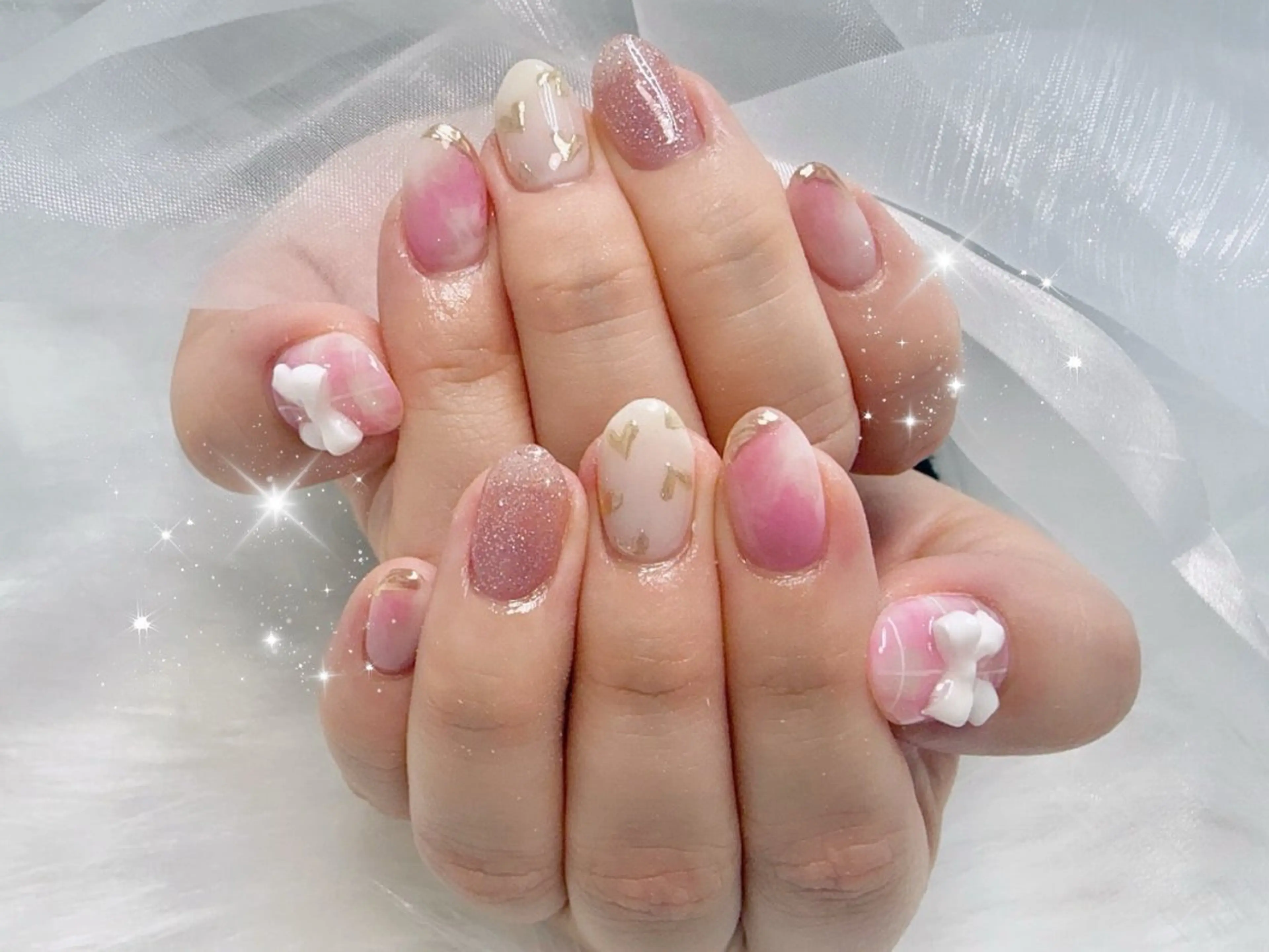 ミディアム ハンドネイル Lili Nail Studio西荻窪店のネイルデザイン