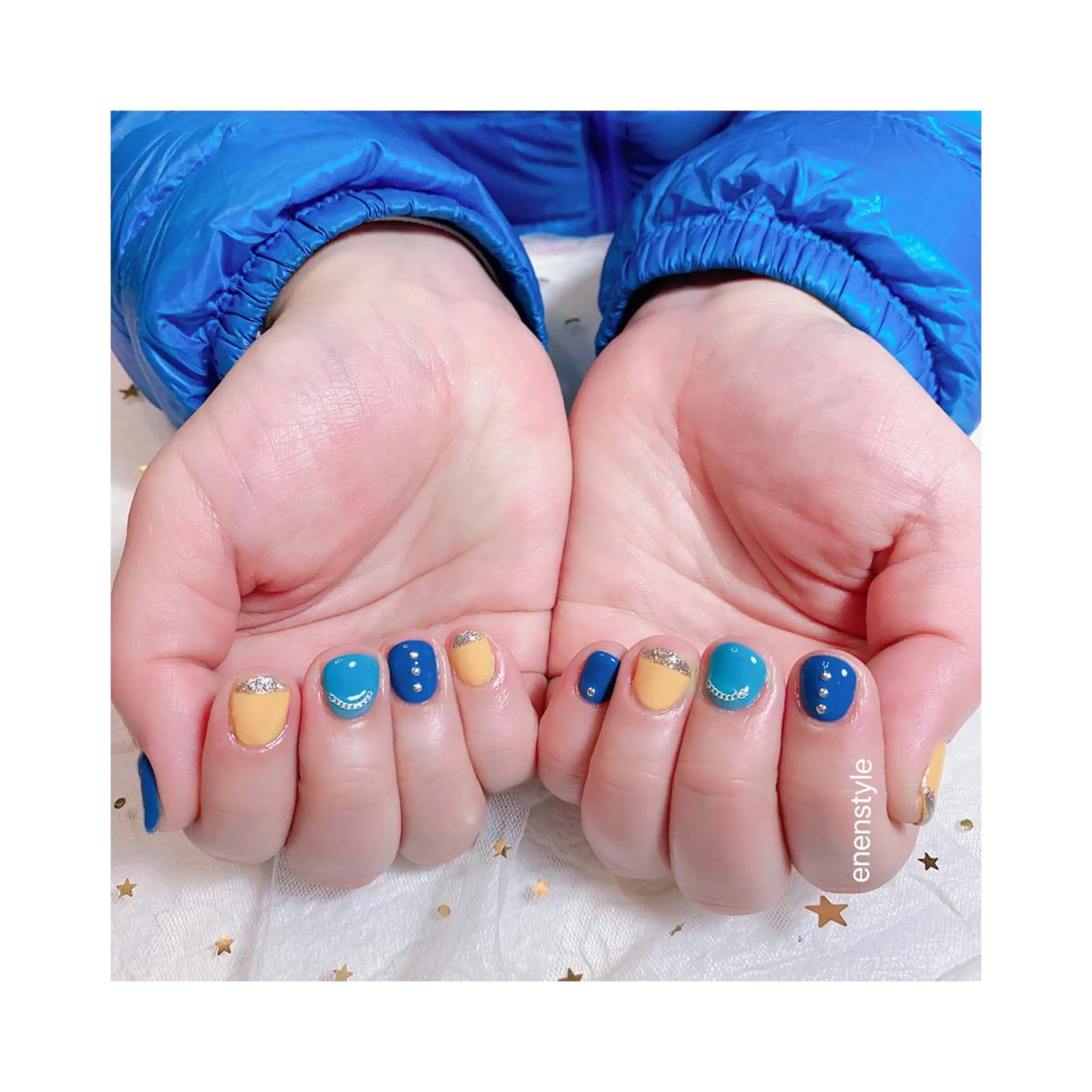 ショート ネイル ジェルネイル ニュアンスネイル オフィスネイル ワンカラーネイル パラジェル ハンドネイル 👑enen style👑のネイルデザイン