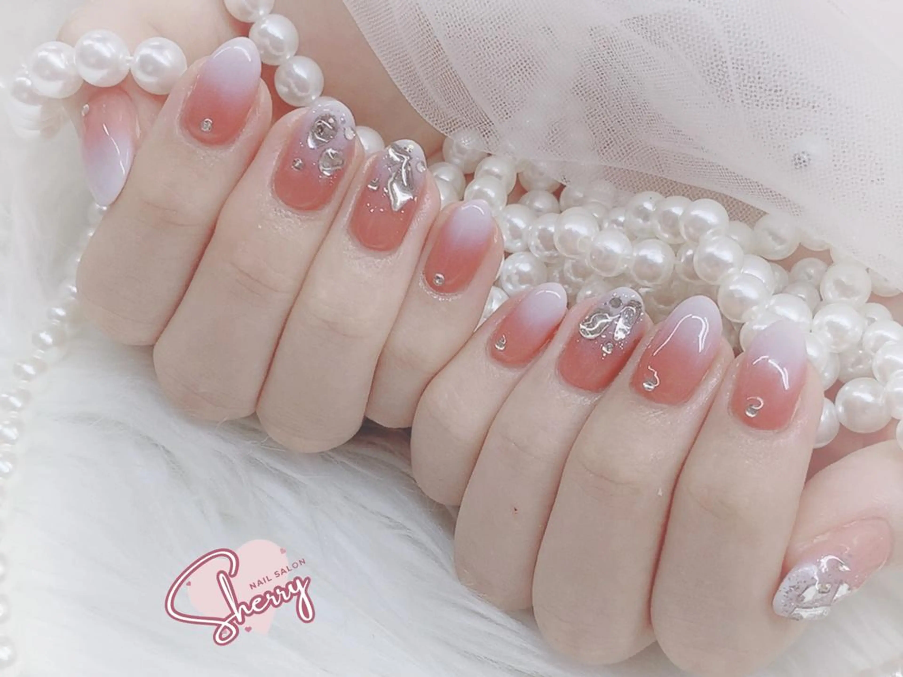 ネイル アートネイル チークネイル フットネイル ジェルネイル キラキラネイル 萌 自宅ネイルサロンのネイルデザイン
