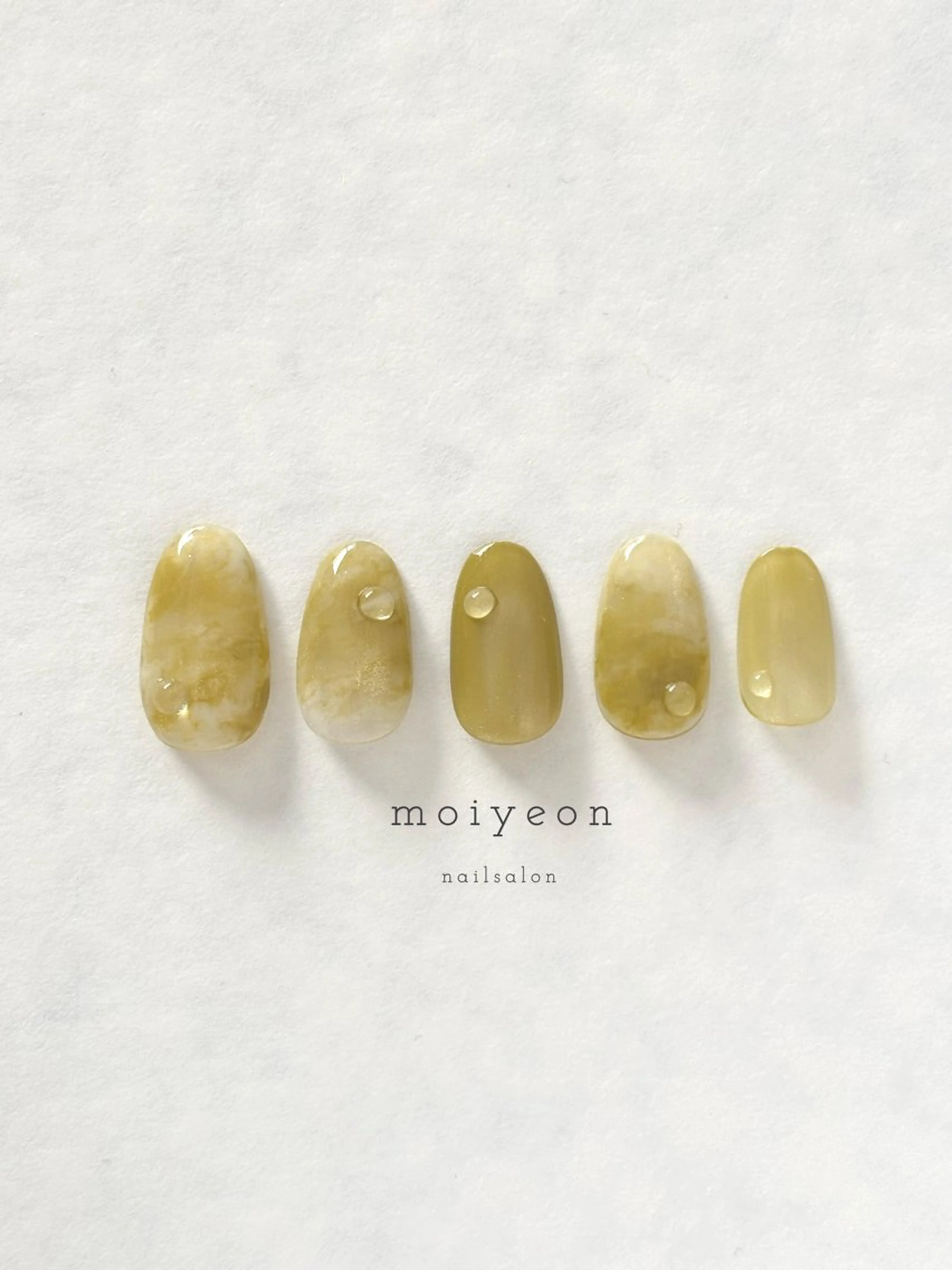 ネイル アートネイル 市川 沙希子のネイルデザイン