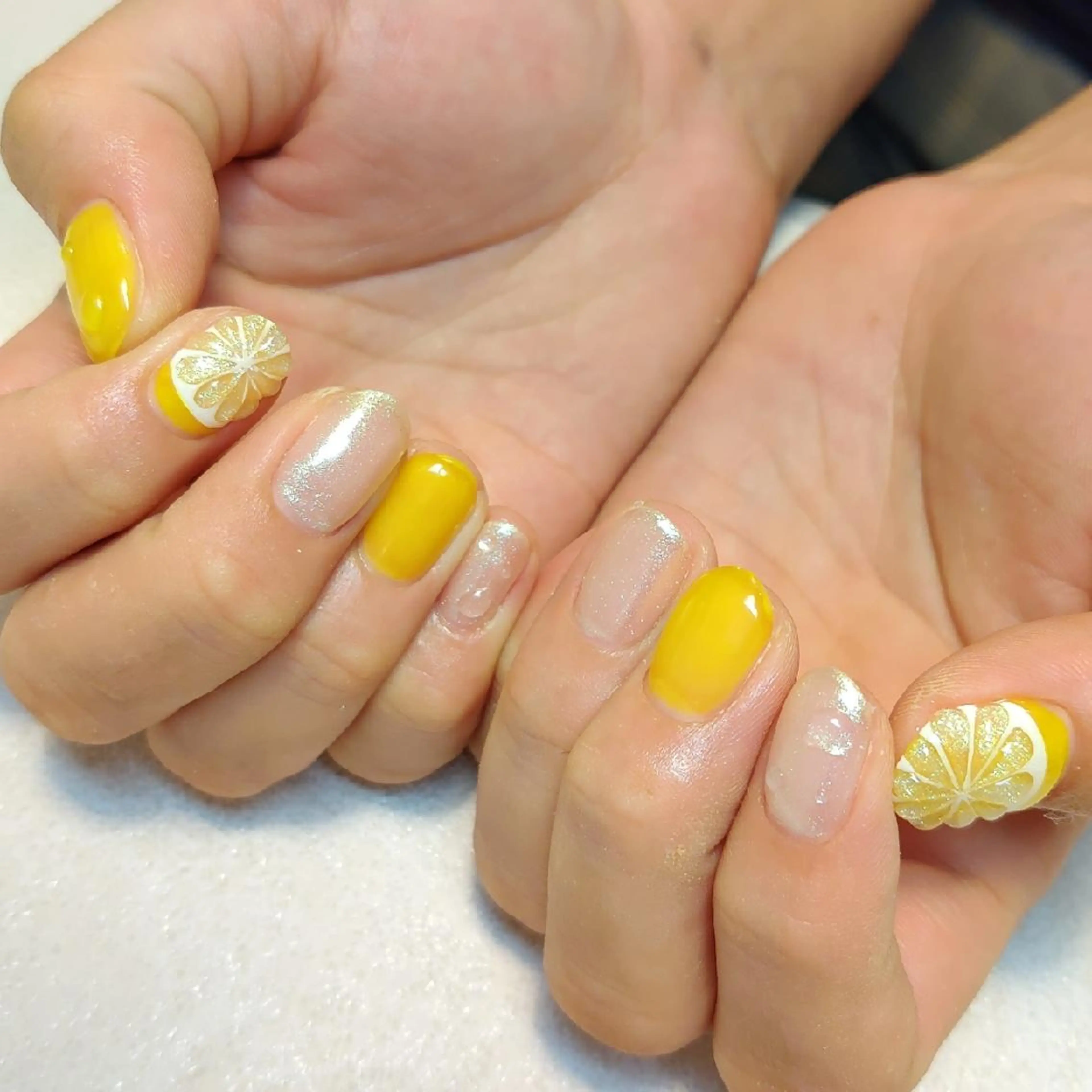 ネイル ジェヌインネイル 河内のネイルデザイン