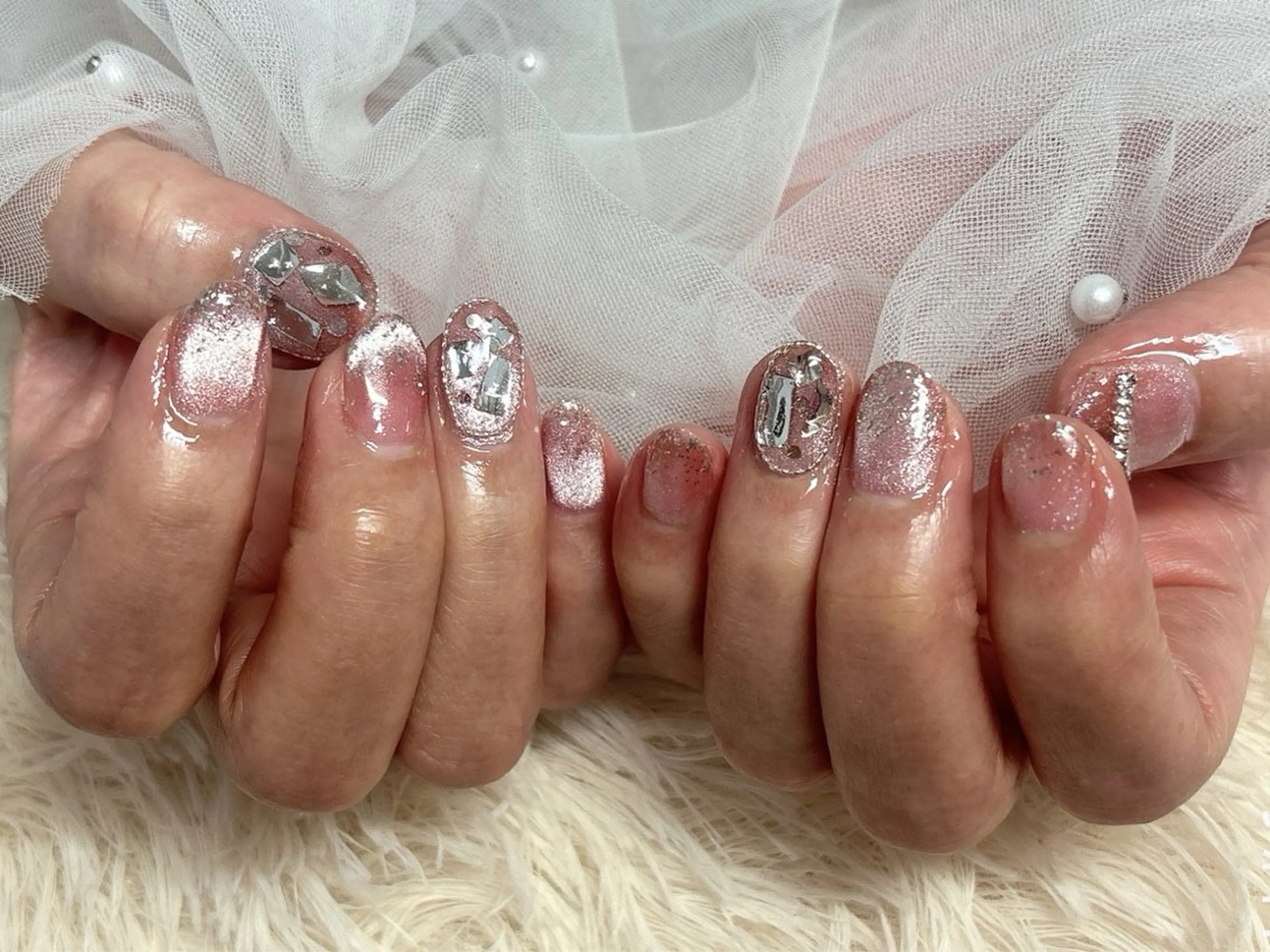 ネイル グラデーション ラメ(グリッター) ラメグラデーション マグネットネイル nail salon はるりのネイルデザイン