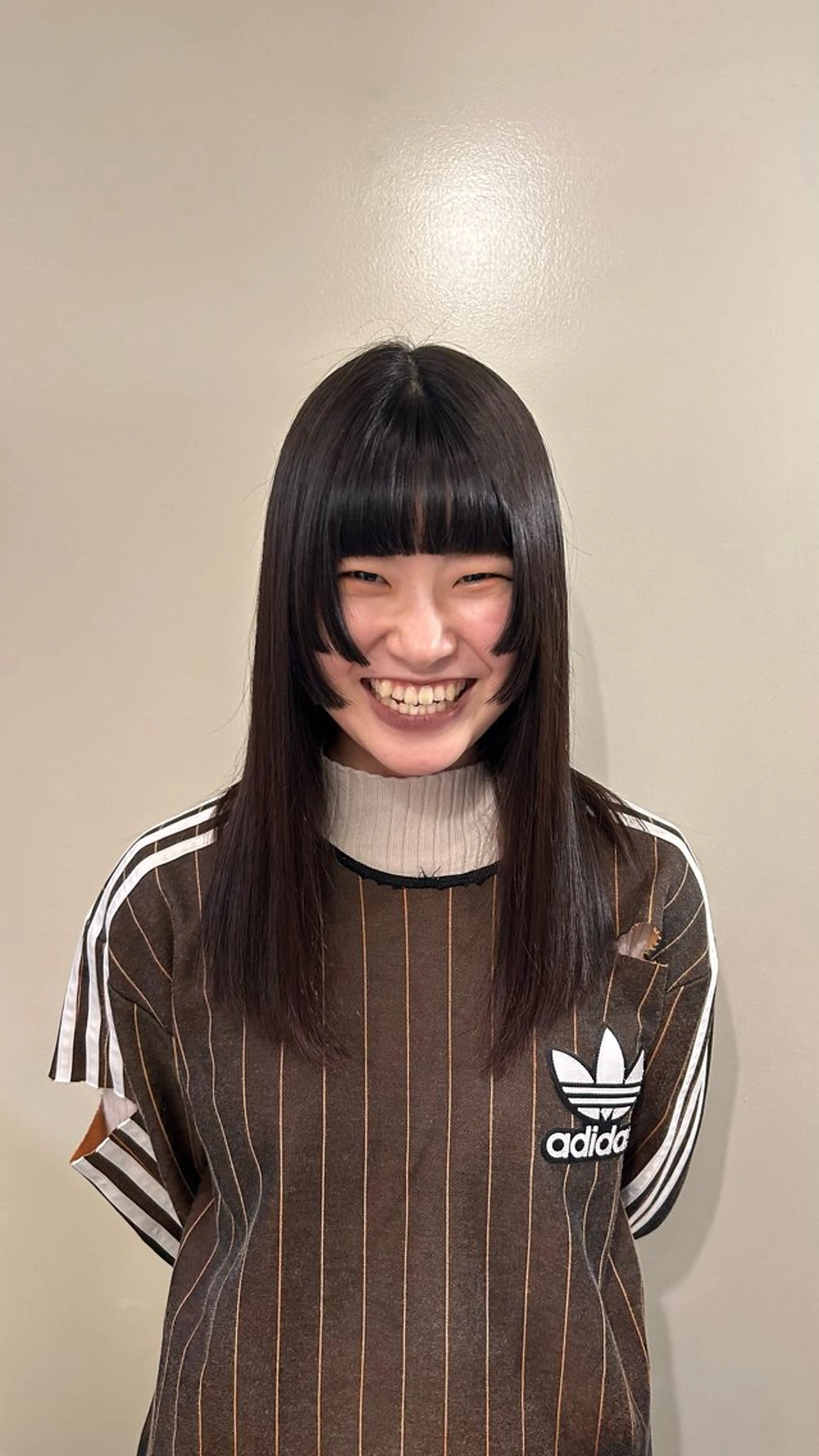 ミディアム カット 塚田 銀太のヘアスタイル