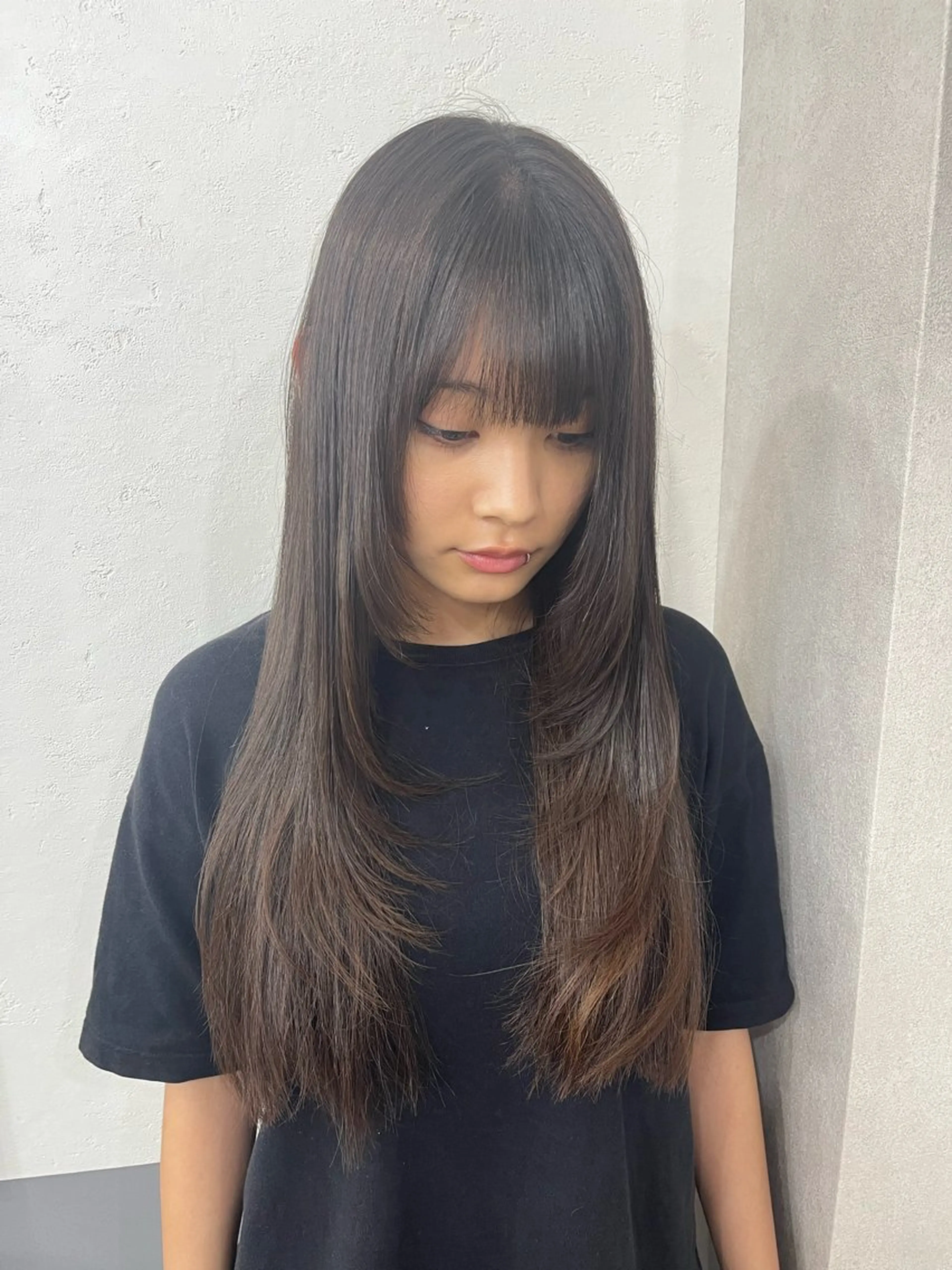 ロング カット ヘアカラー トリートメント 韓国風透明感カラー 💎YUI💎のヘアスタイル