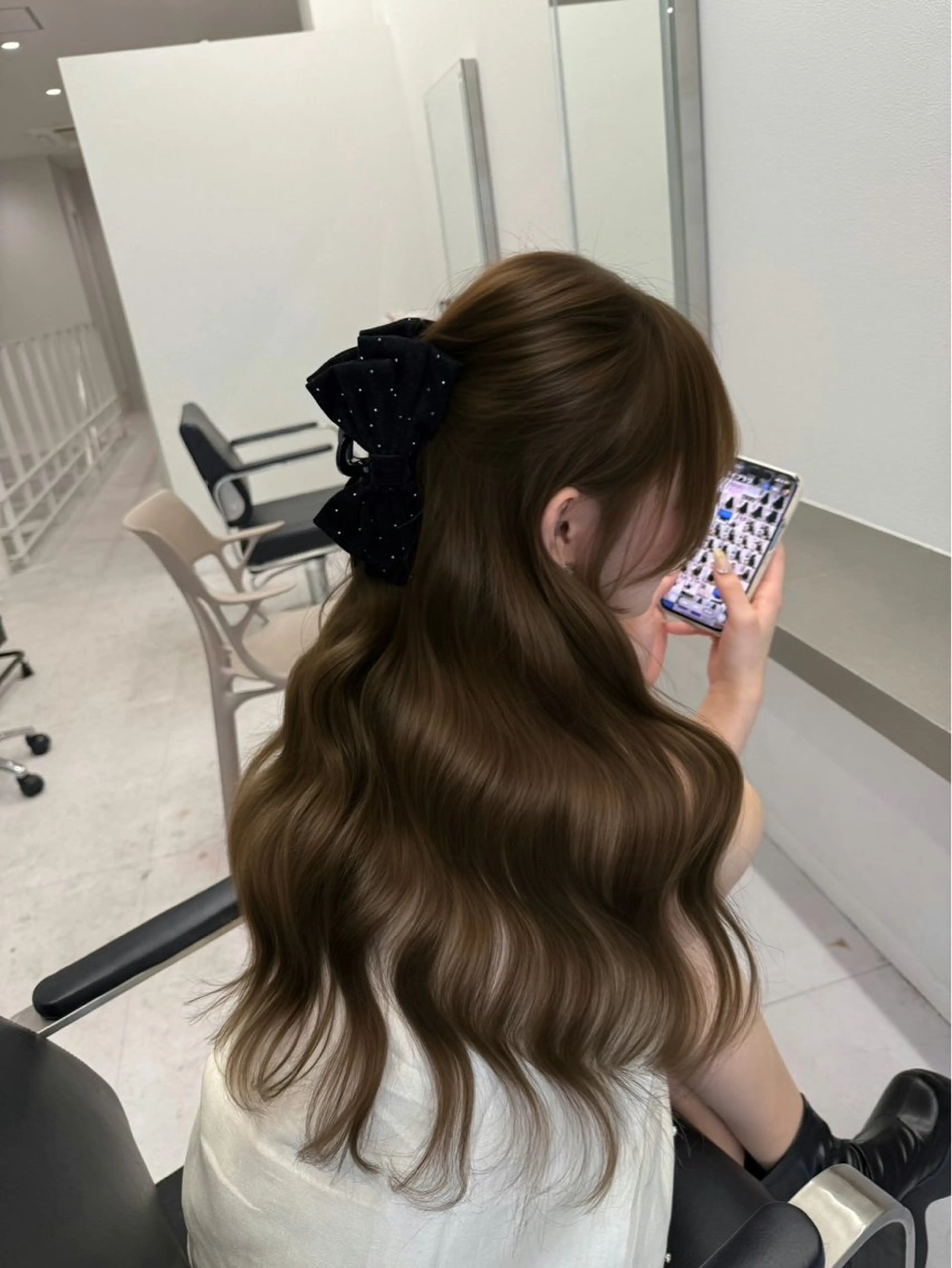 カラー ヘアカラー 𝐘𝐔𝐈𝐊𝐀 京都/束感まつ毛🖤のマツエク・マツパデザイン