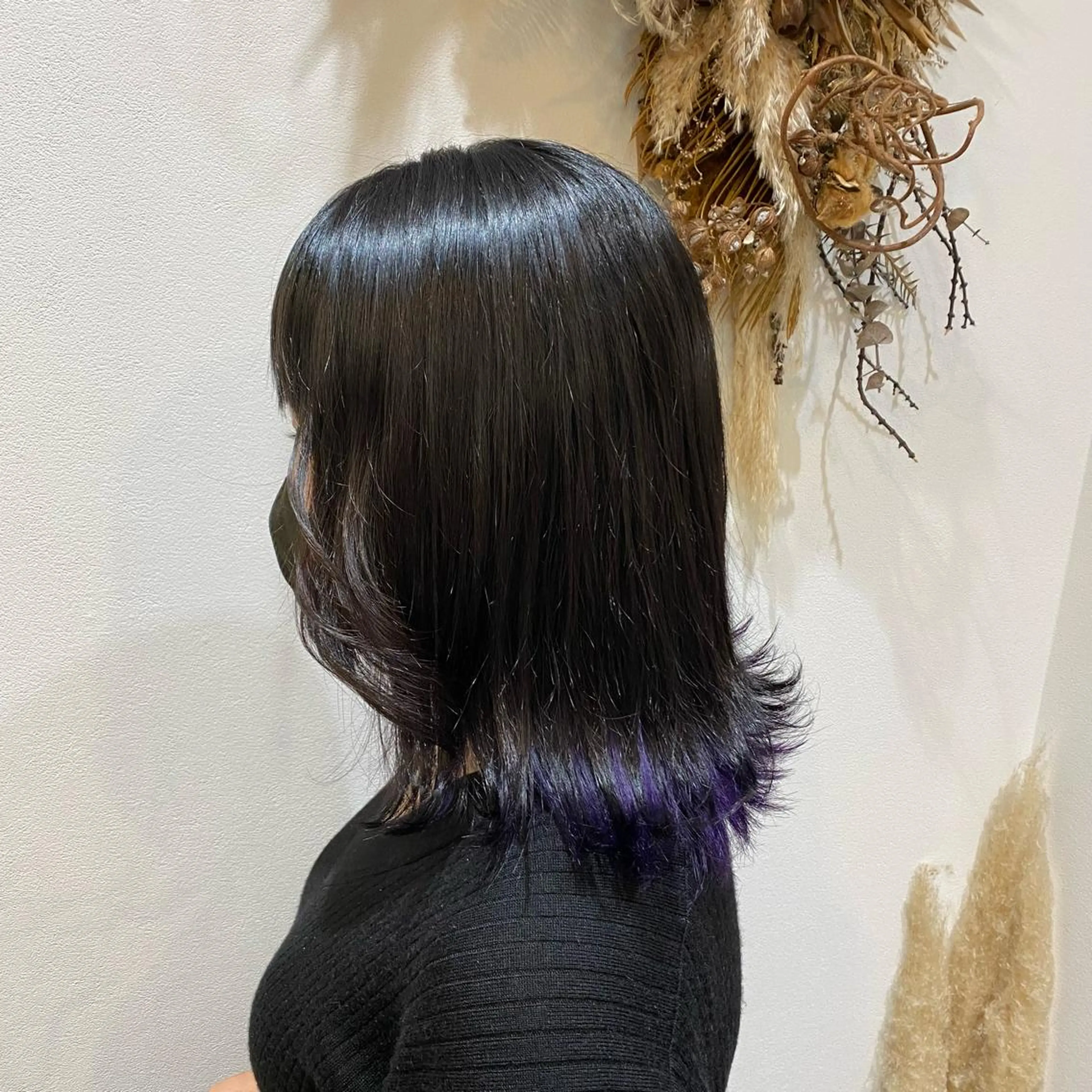 セミロング 顔周りカット 大島 瑞穂　ビズヘアーのマツエク・マツパデザイン