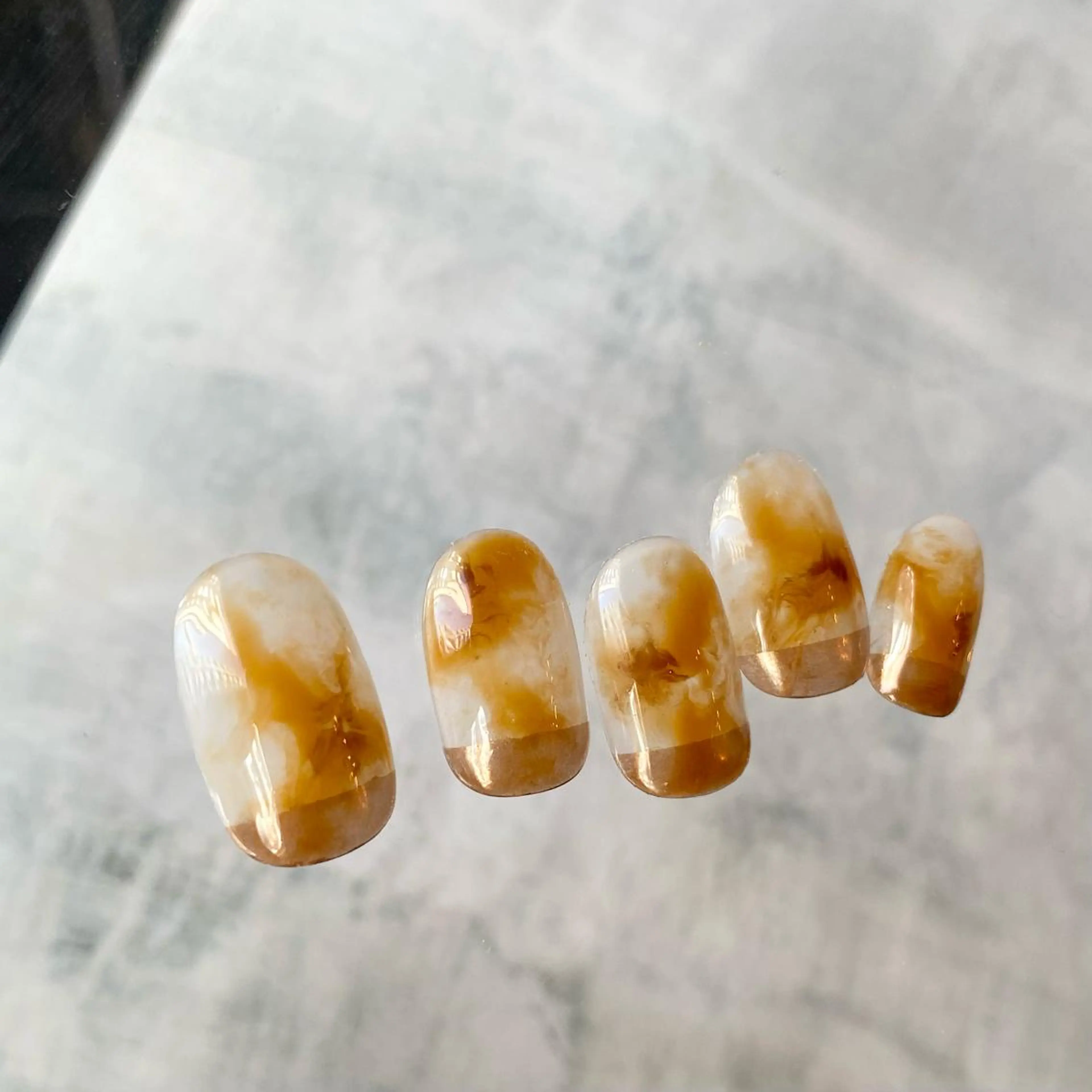 ネイル アートネイル フットネイル ニュアンスネイル 冬ネイル 山田 貴子のネイルデザイン