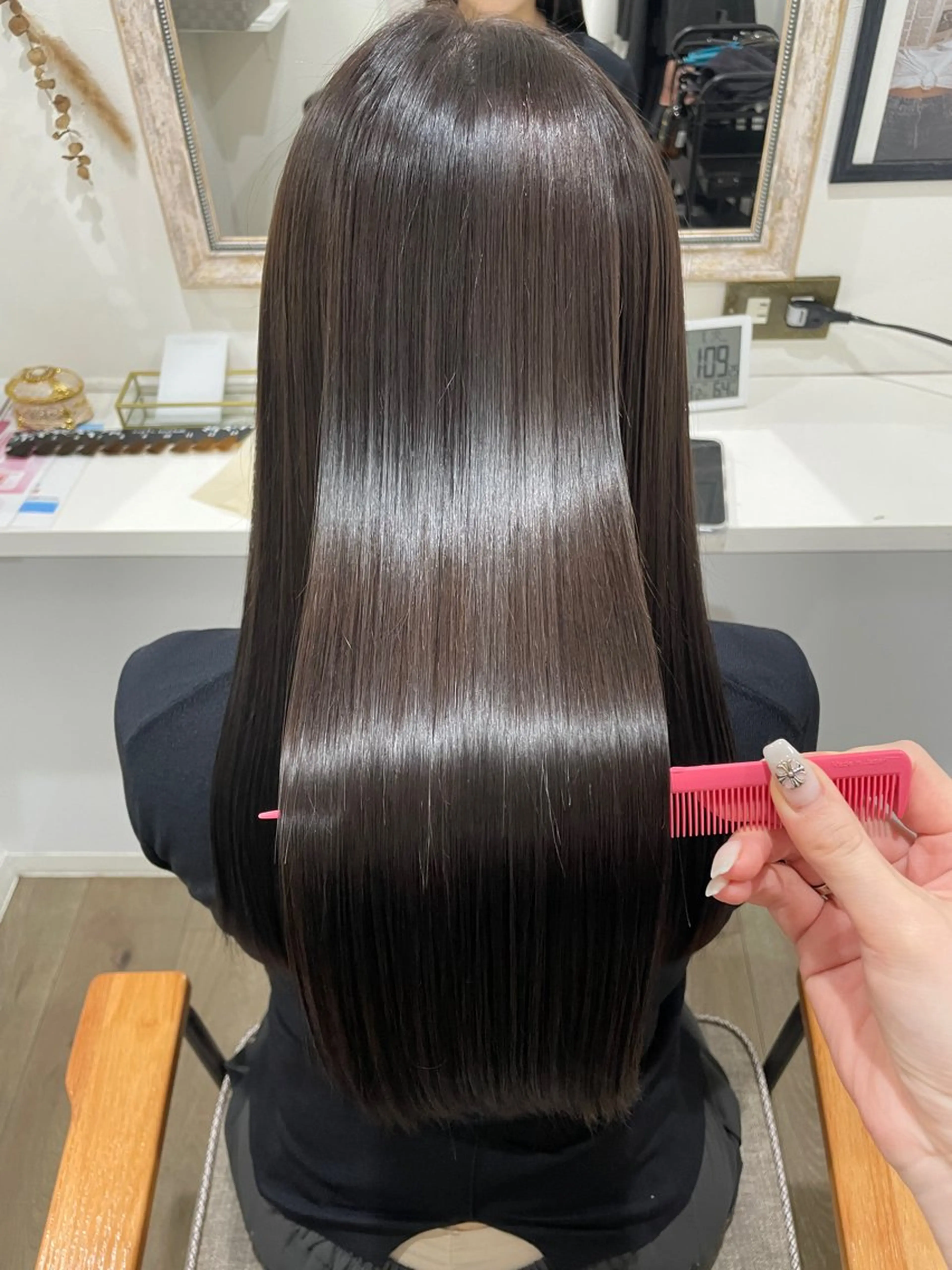 【髪質改善】カット+艶カラー+プレミアム酸熱トリートメントの写真