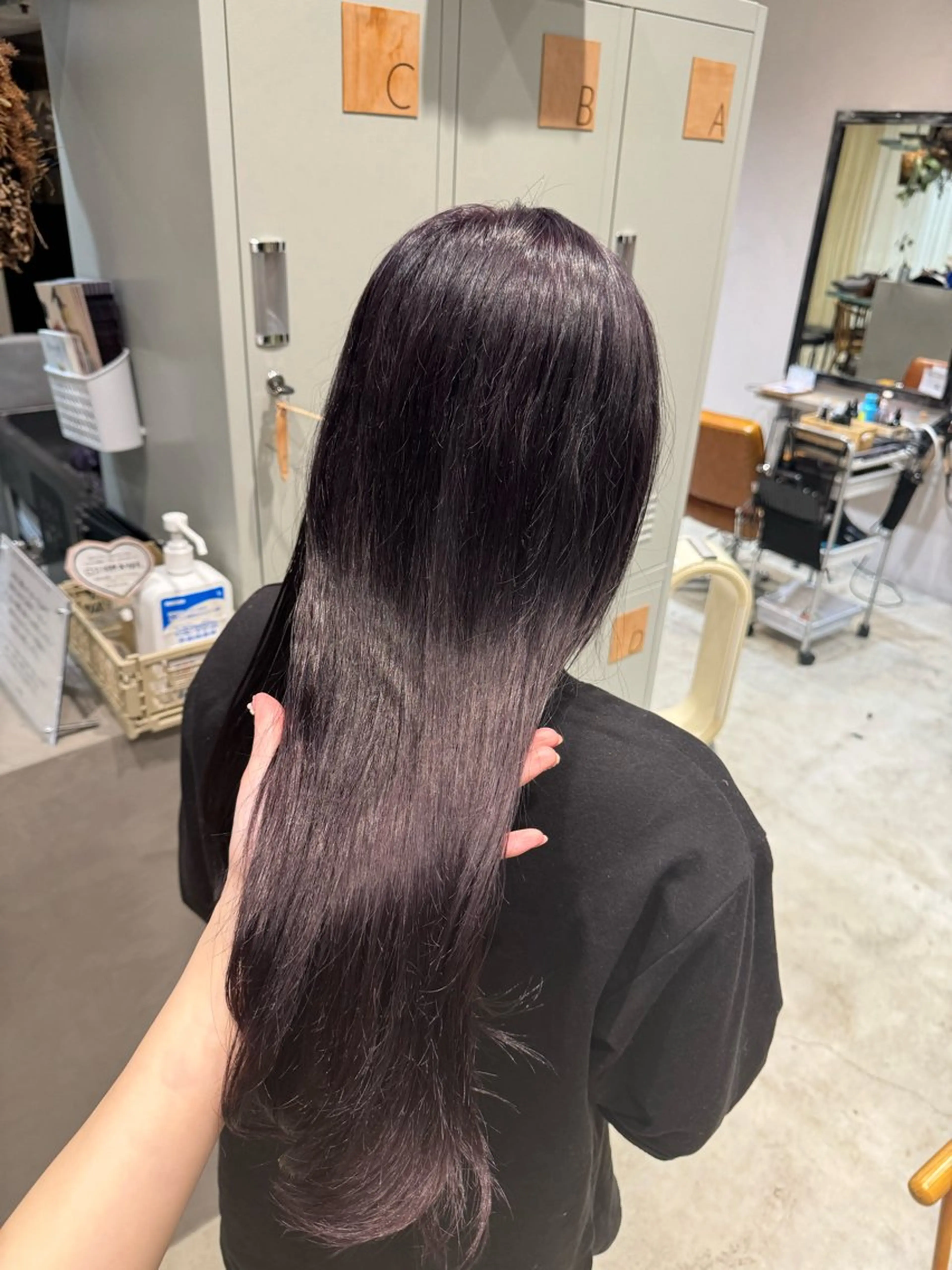 ロング 亀田 幸美のヘアスタイル