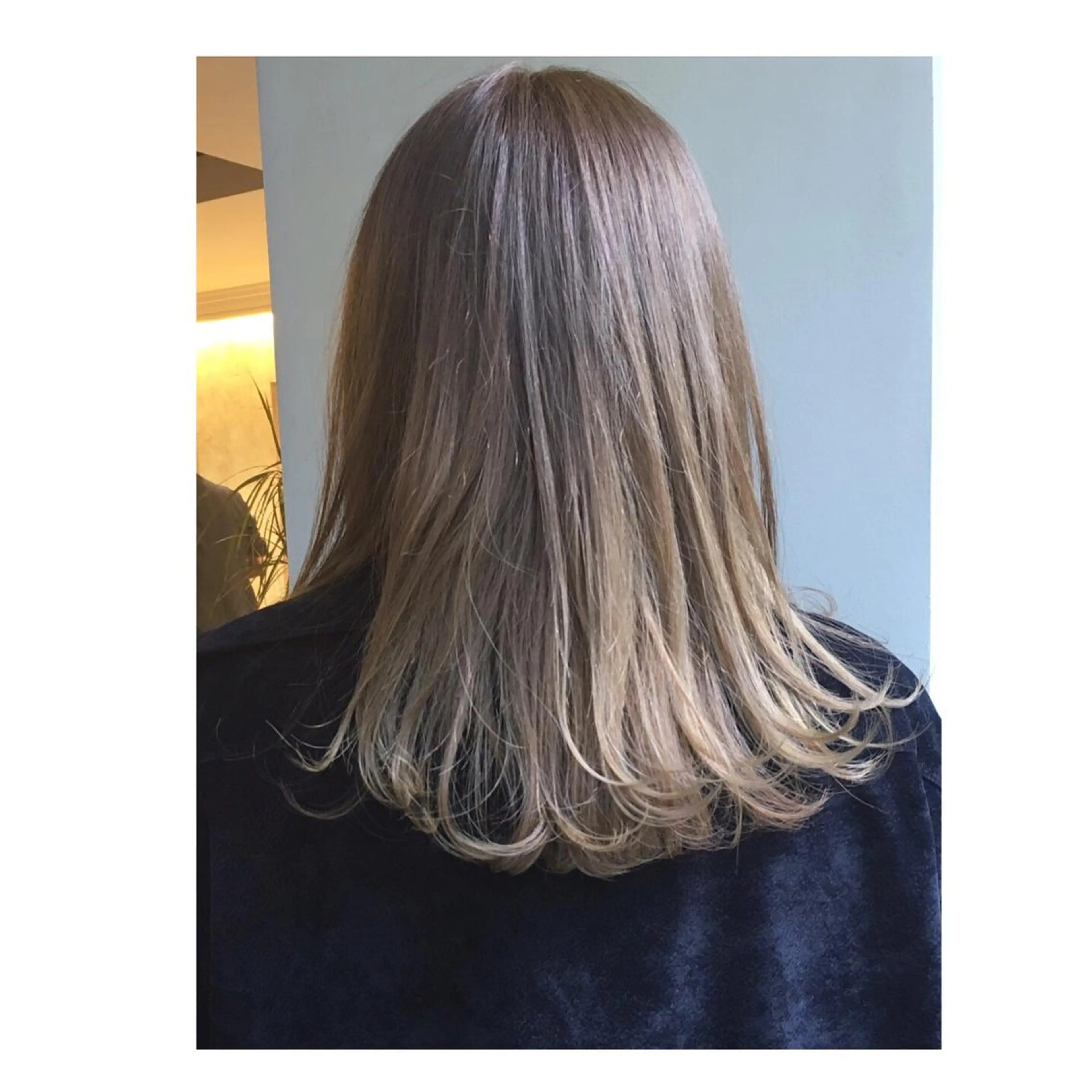 ミディアム 外国人風カラー 近藤 麻紀のヘアスタイル