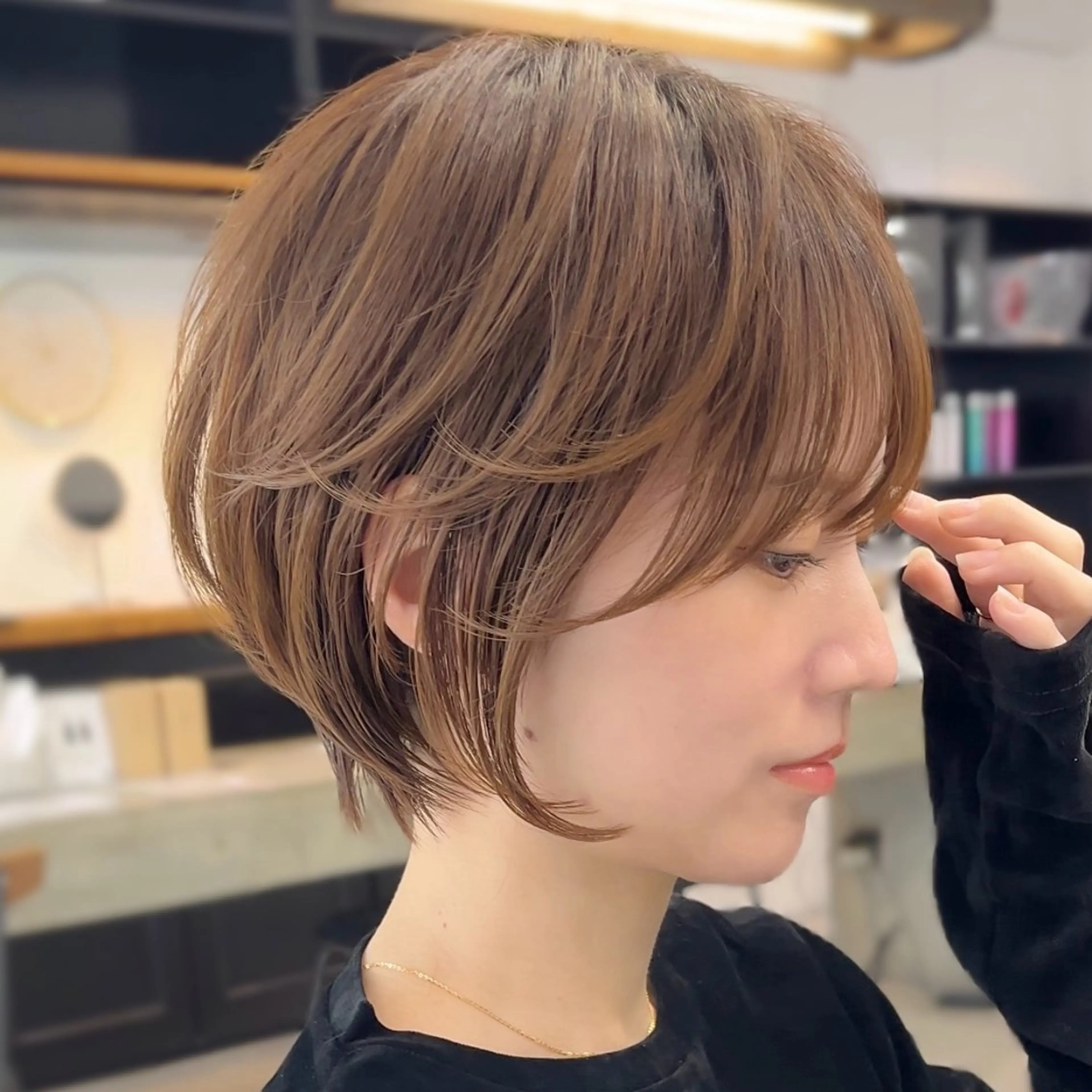 ショート カラー ショートボブ 丸みショート ハイトーンカラー ボブ ショートヘア 🌟ショートボブ特化 美容師🌟ジョセフのヘアスタイル