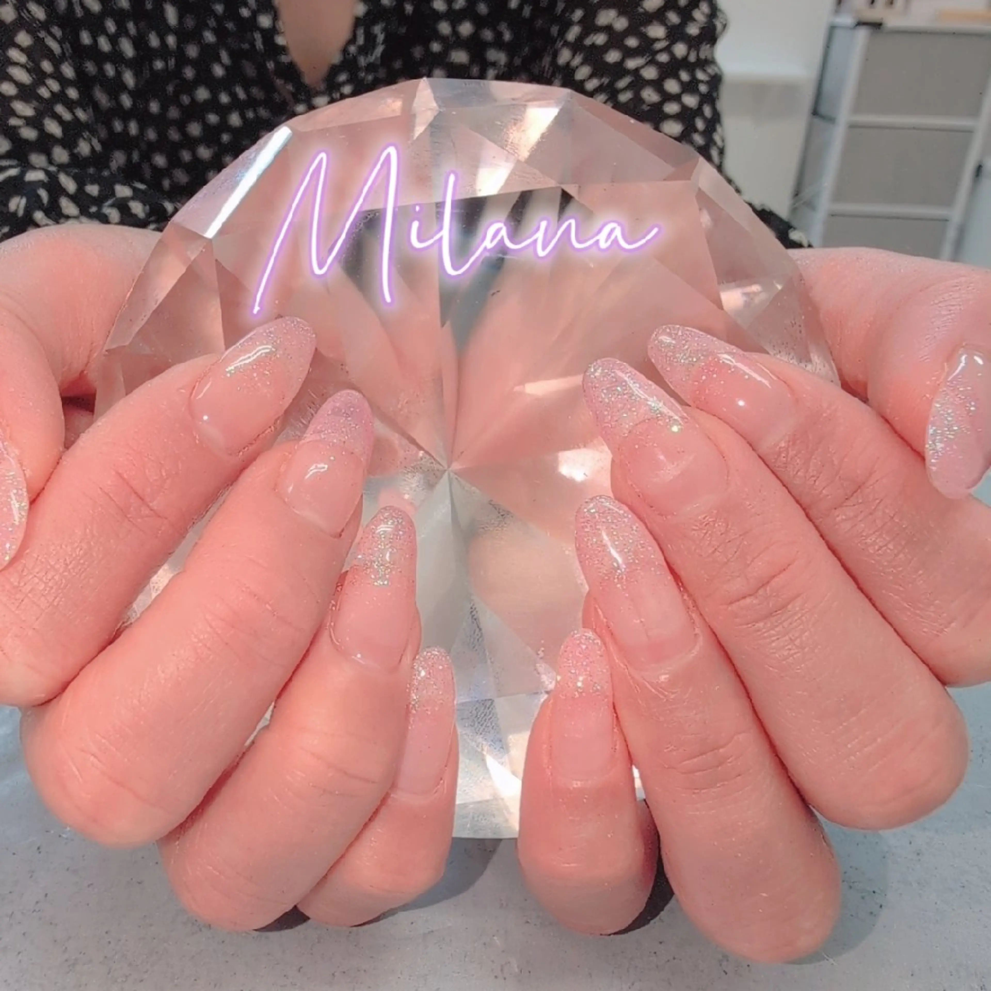 ネイル グラデーション ラメ(グリッター) ラメグラデーション ハンドネイル Milana 川瀬のネイルデザイン