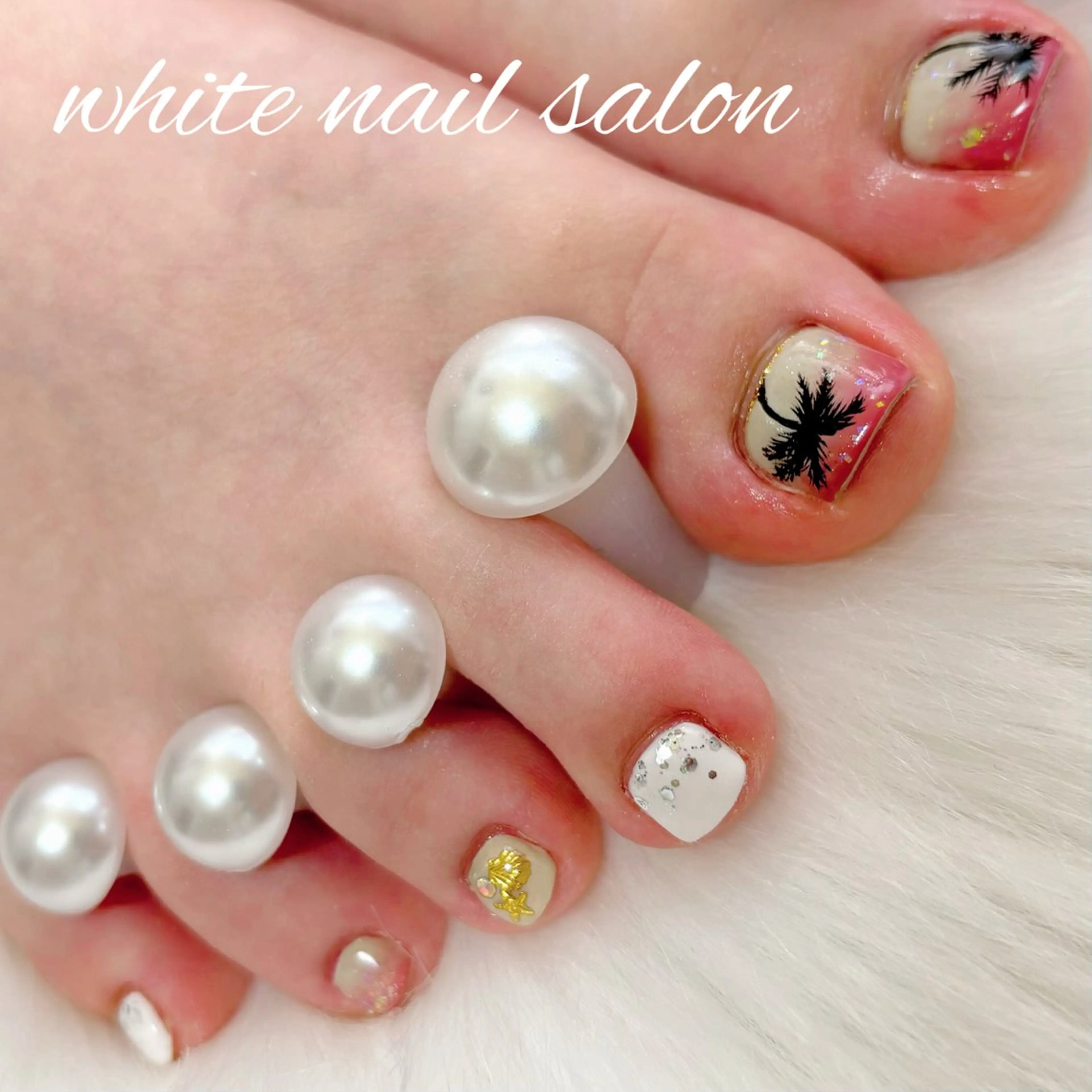 ネイル ホワイト フットネイル white nail salonのネイルデザイン