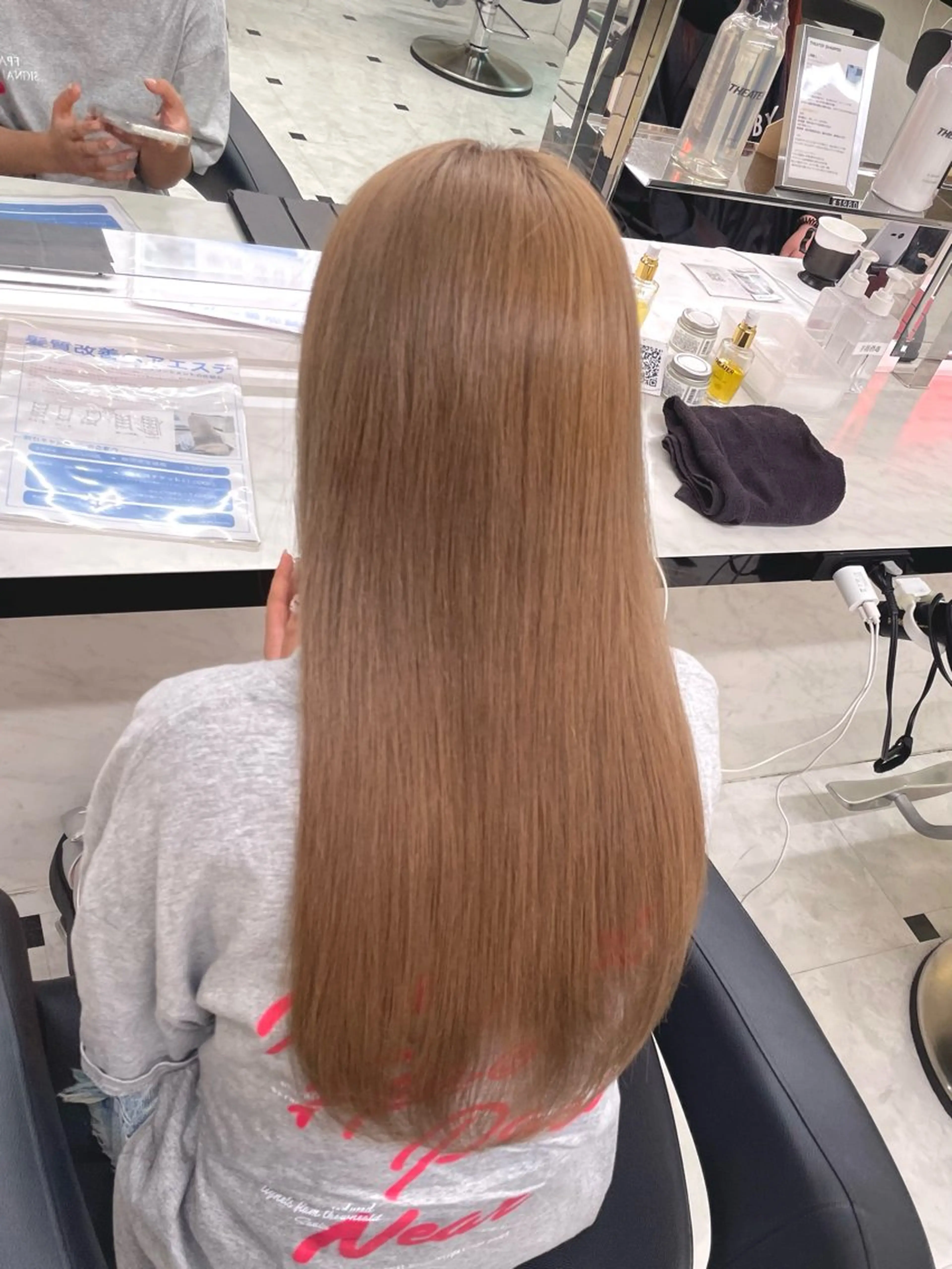 ロング カット ヘアカラー トリートメント ヘアセット うる艶トレンドヘア 🕊️上野BABYのヘアスタイル