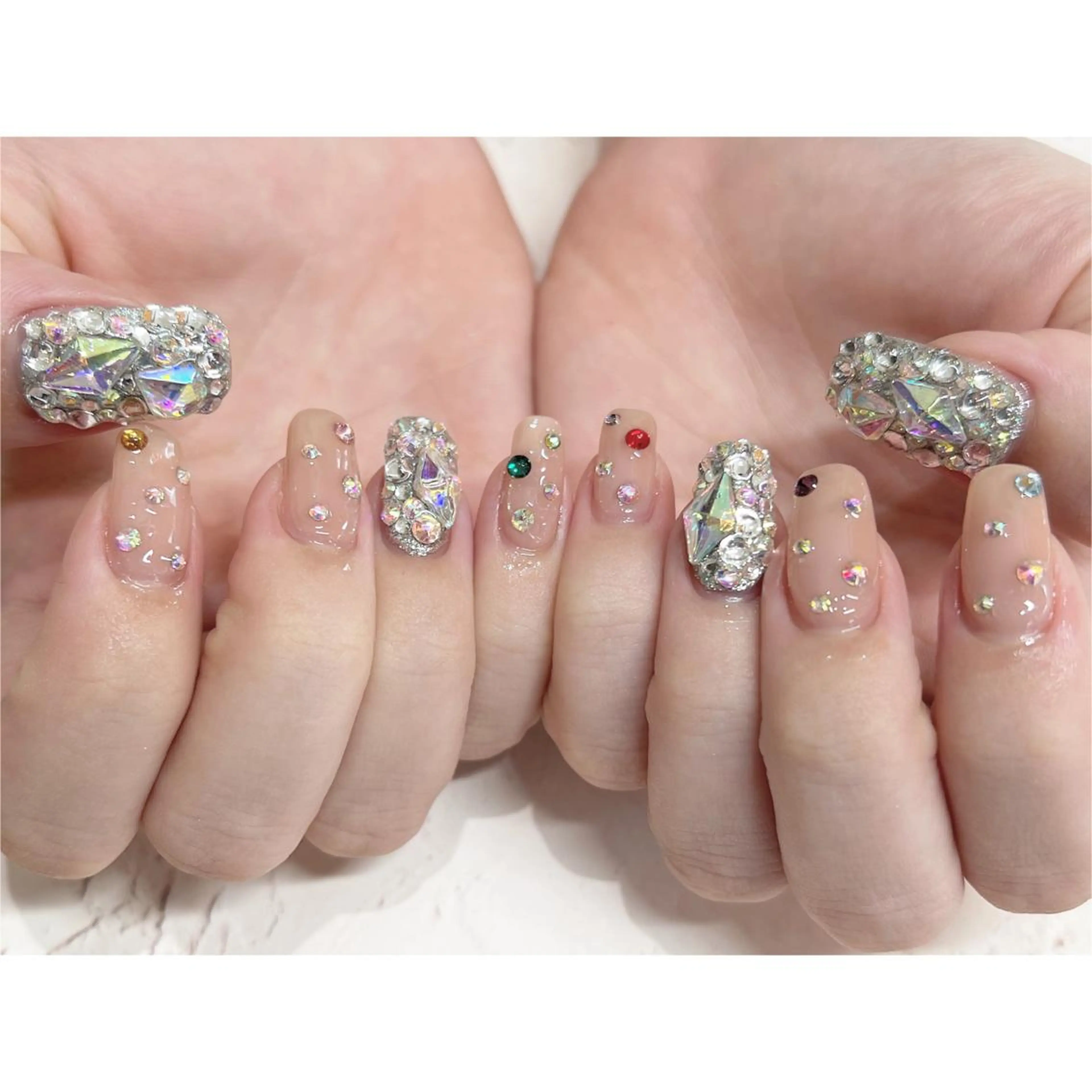 ネイル nailist shioriのネイルデザイン