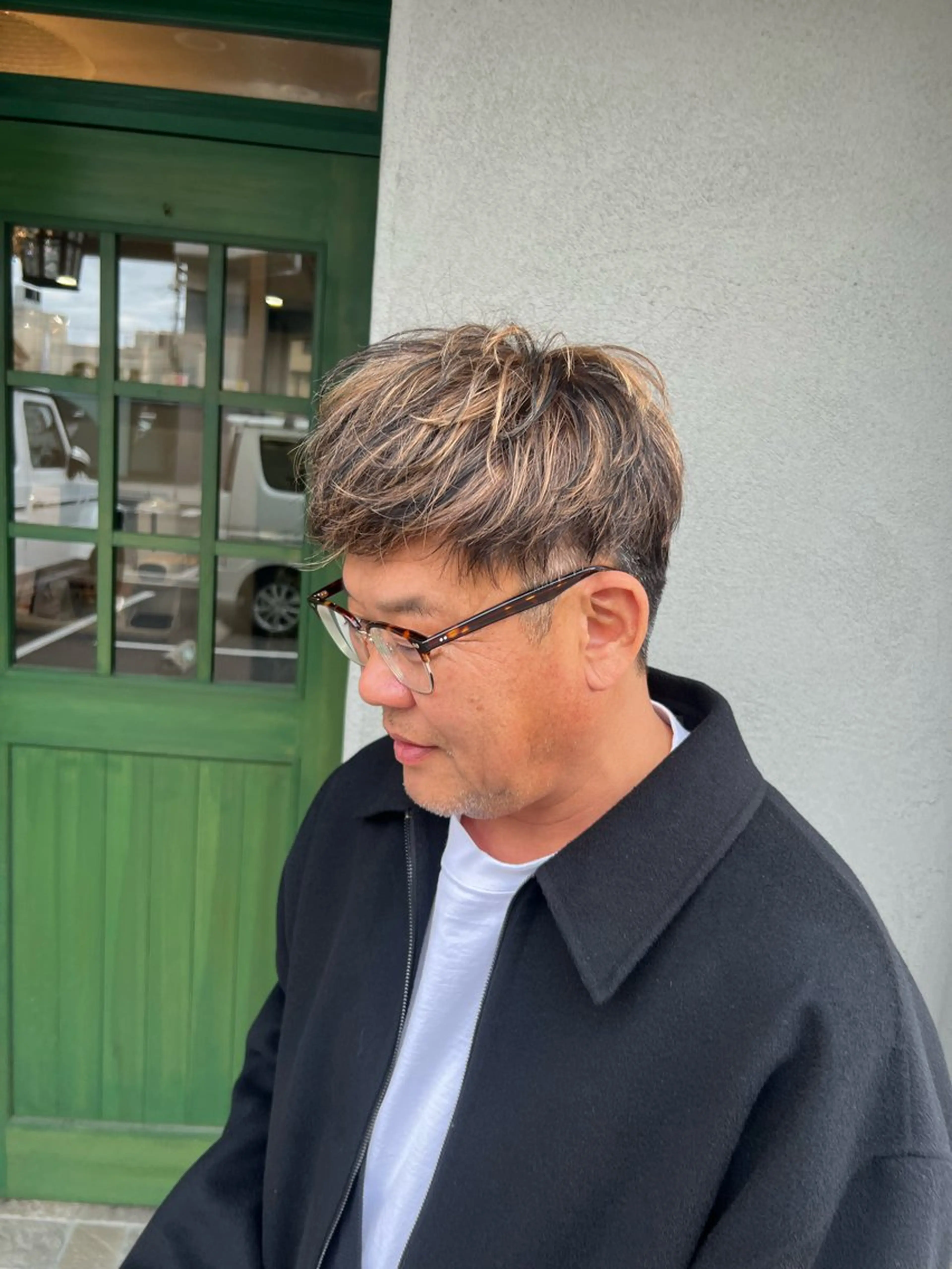 ショート カラー メンズ メンズハイライト ハイライトカラー ハイライト カット ヘアカラー シェアサロン　Guff所属・SHION men's permのヘアスタイル